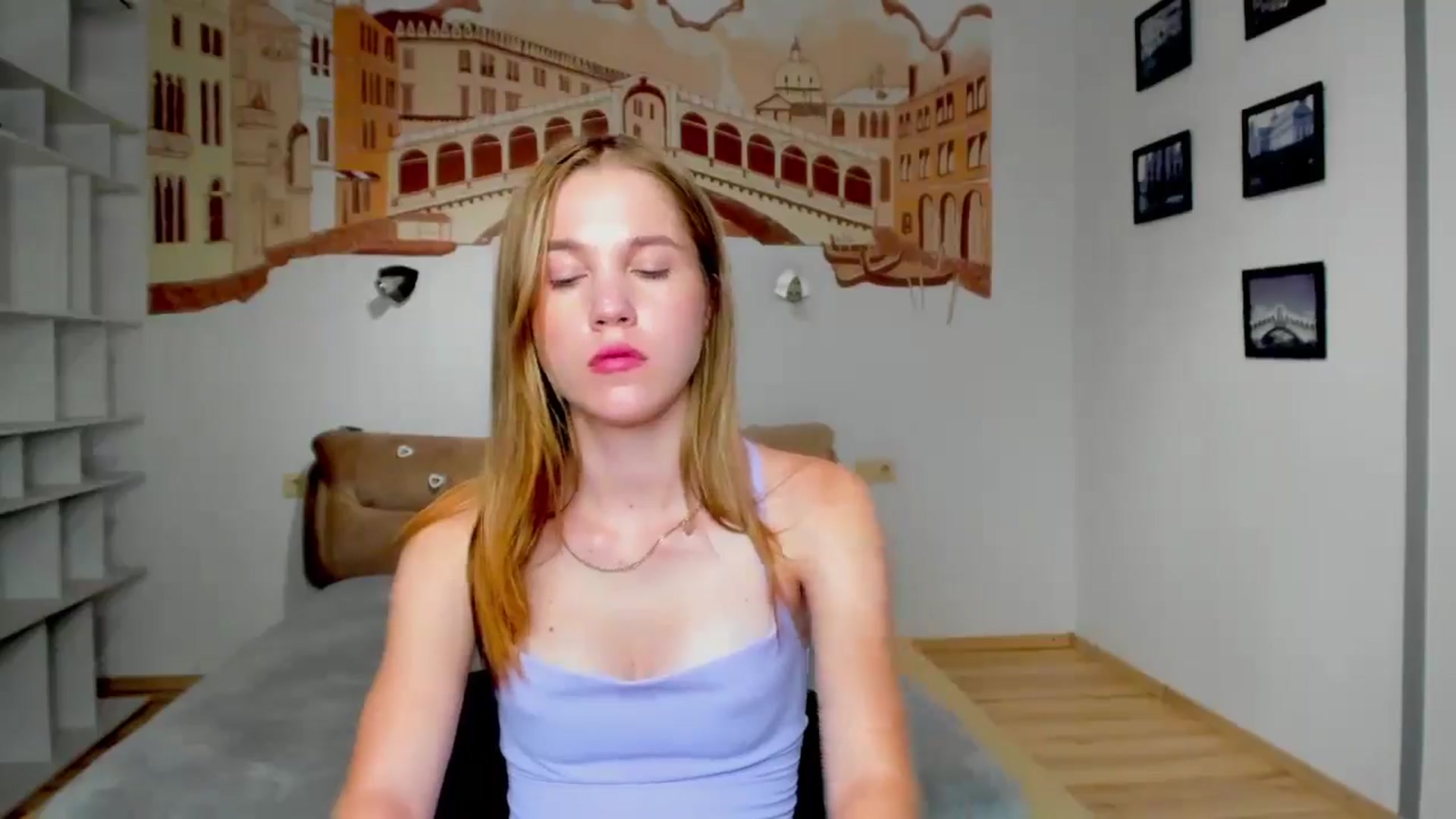 Gallery image thumbnail from Kate_Lewiss's myfreecams stream on, 06/27/2024, 08:15 image 16 of 20