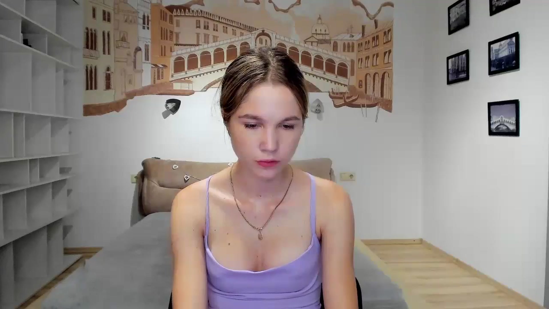 Gallery image thumbnail from Kate_Lewiss's myfreecams stream on, 06/30/2024, 07:22 image 5 of 20