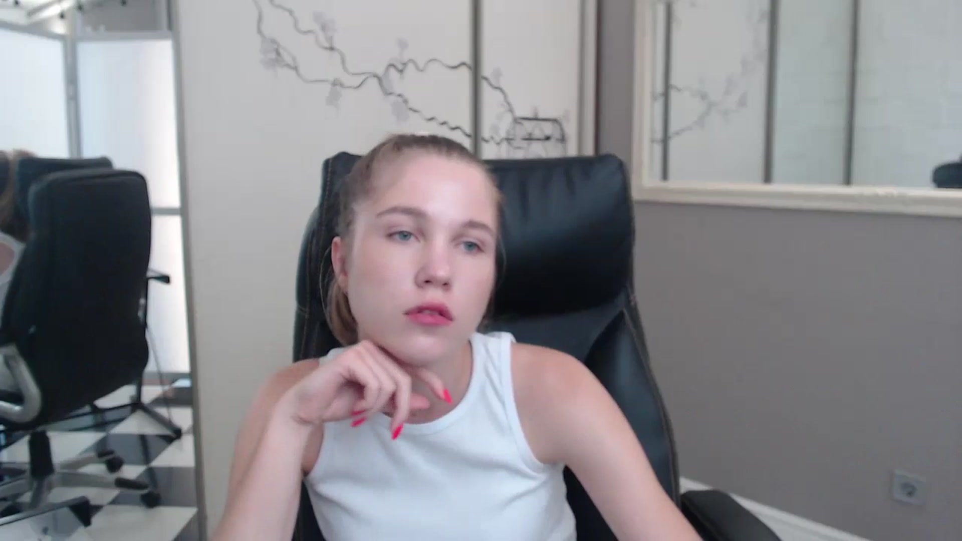 Gallery image thumbnail from Kate_Lewiss's myfreecams stream on, 07/01/2024, 07:14 image 6 of 20