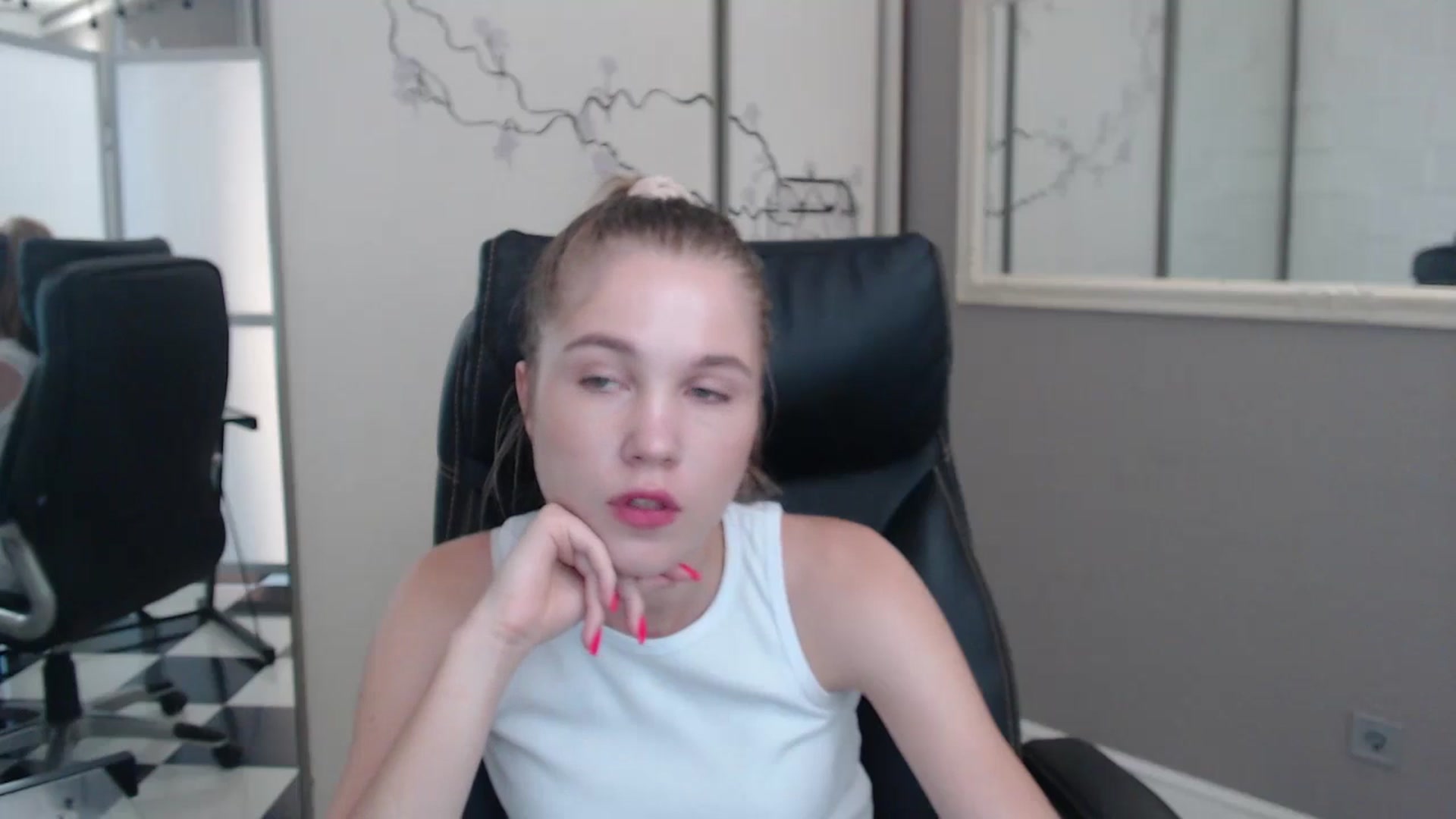Gallery image thumbnail from Kate_Lewiss's myfreecams stream on, 07/01/2024, 07:14 image 5 of 20