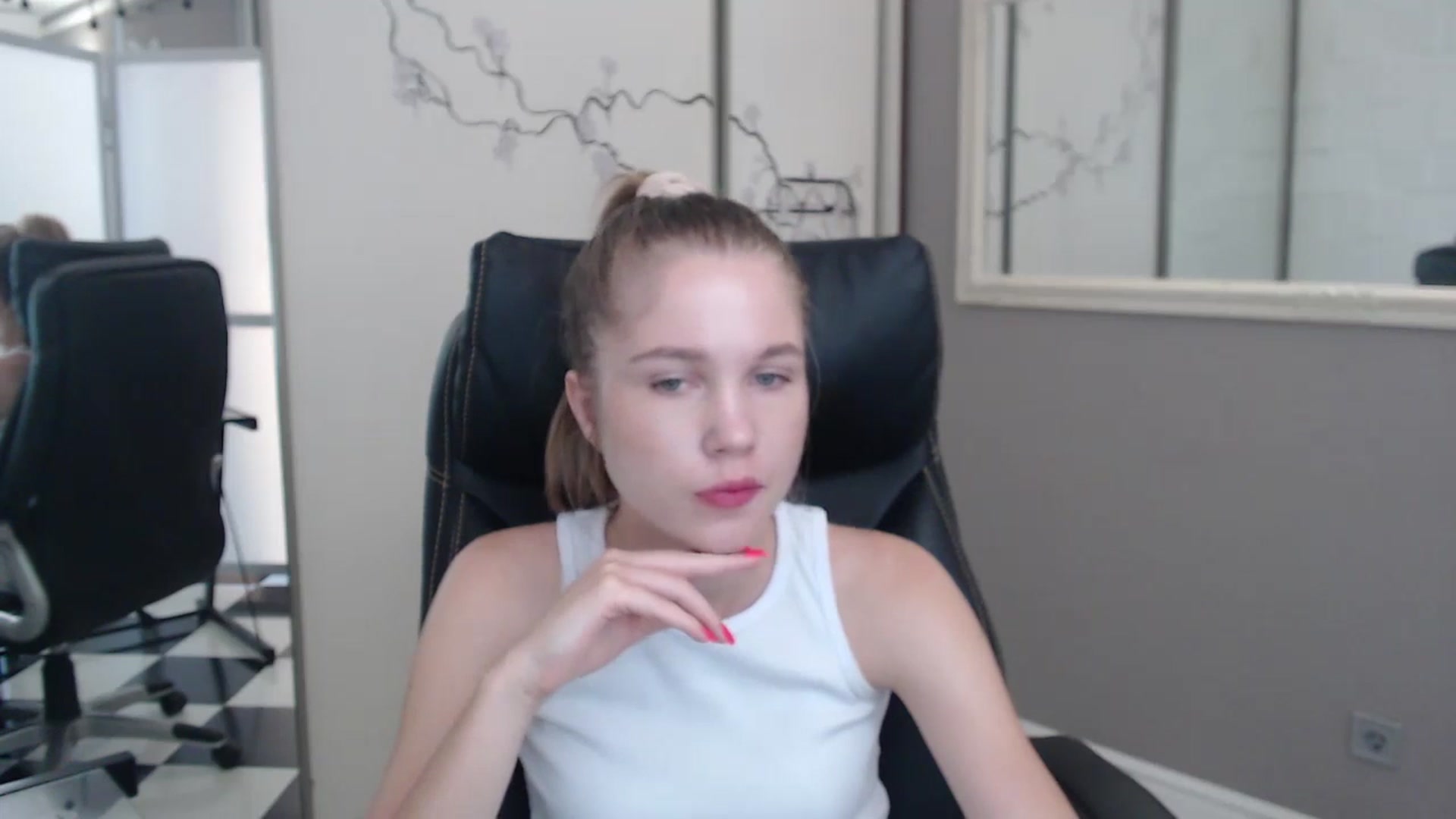 Gallery image thumbnail from Kate_Lewiss's myfreecams stream on, 07/01/2024, 07:55 image 7 of 20