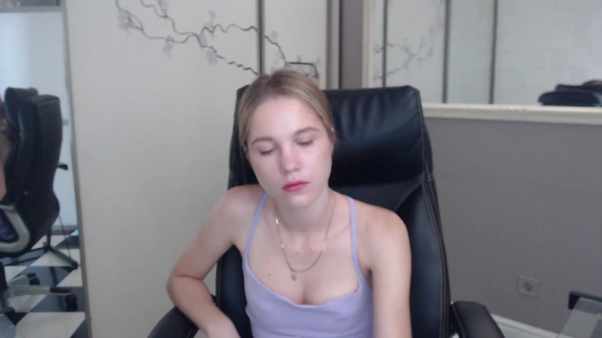 Gallery image thumbnail from Kate_Lewiss's myfreecams stream on, 07/02/2024, 05:50 image 14 of 20