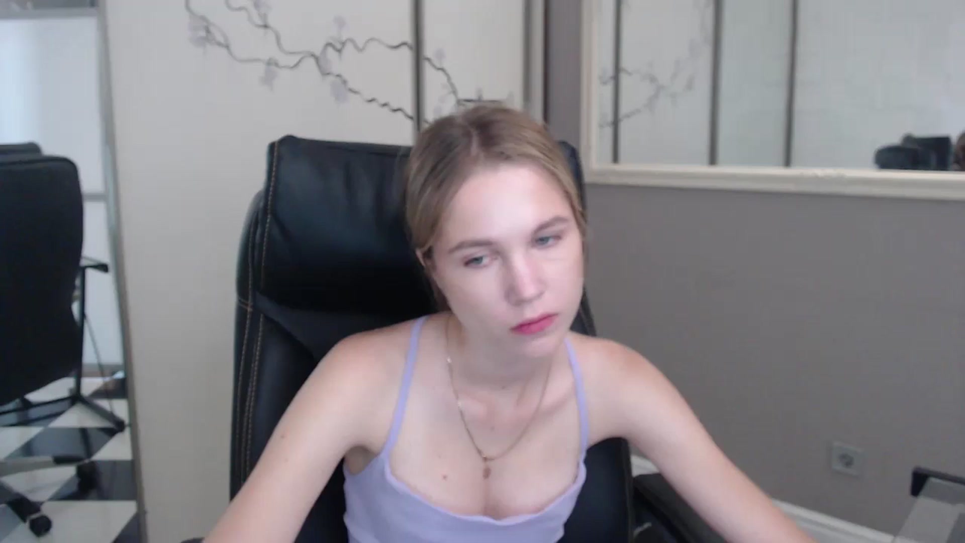 Gallery image thumbnail from Kate_Lewiss's myfreecams stream on, 07/02/2024, 07:11 image 2 of 20