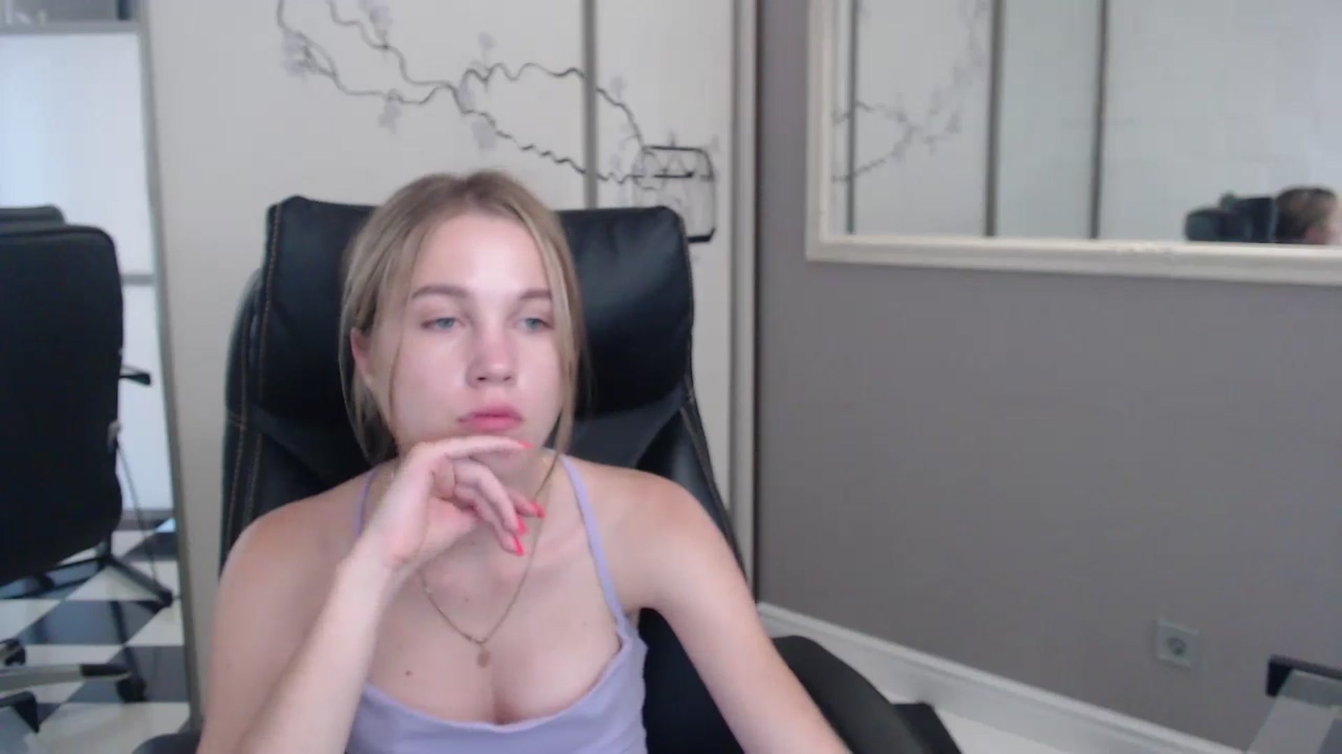 Gallery image thumbnail from Kate_Lewiss's myfreecams stream on, 07/02/2024, 11:00 image 18 of 20