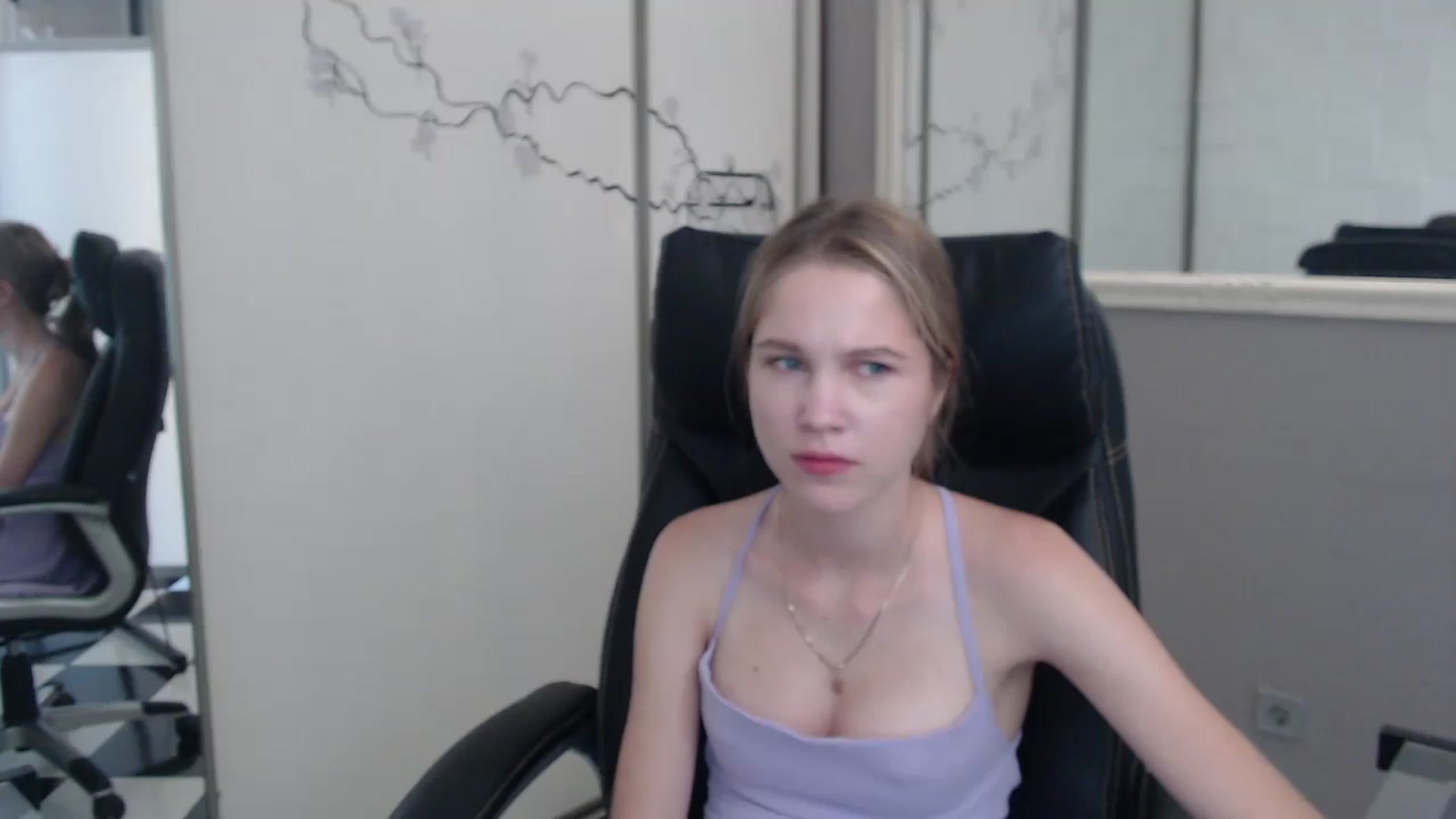 Gallery image thumbnail from Kate_Lewiss's myfreecams stream on, 07/02/2024, 11:00 image 4 of 20