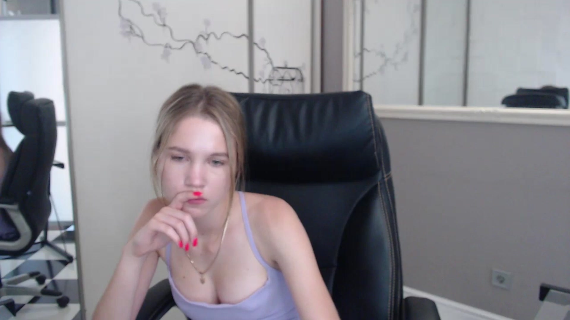 Gallery image thumbnail from Kate_Lewiss's myfreecams stream on, 07/02/2024, 11:00 image 12 of 20