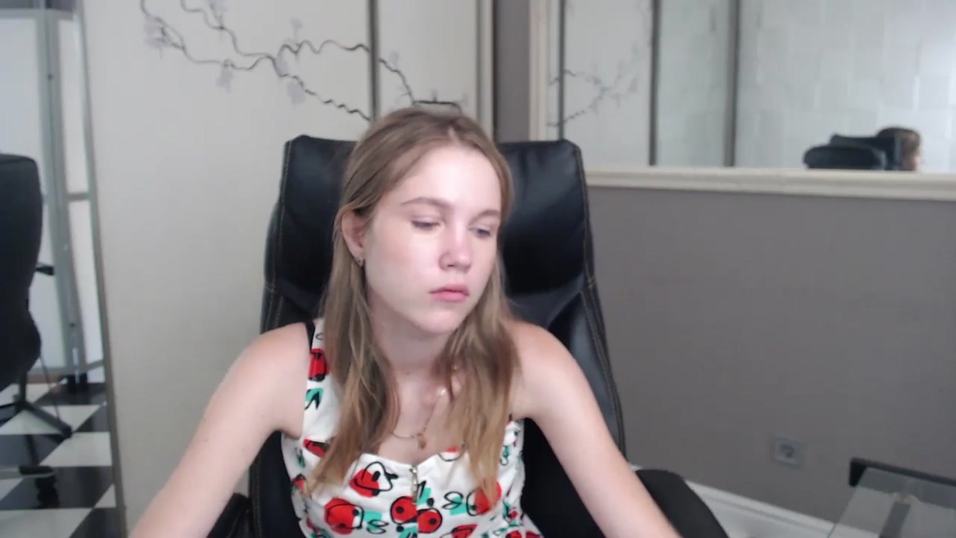 Gallery image thumbnail from Kate_Lewiss's myfreecams stream on, 07/03/2024, 06:34 image 15 of 20