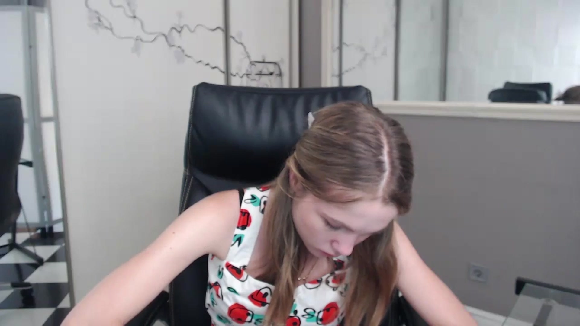 Gallery image thumbnail from Kate_Lewiss's myfreecams stream on, 07/03/2024, 06:34 image 13 of 20