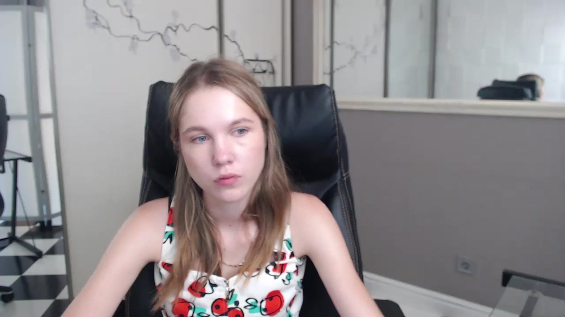 Gallery image thumbnail from Kate_Lewiss's myfreecams stream on, 07/03/2024, 06:52 image 5 of 20