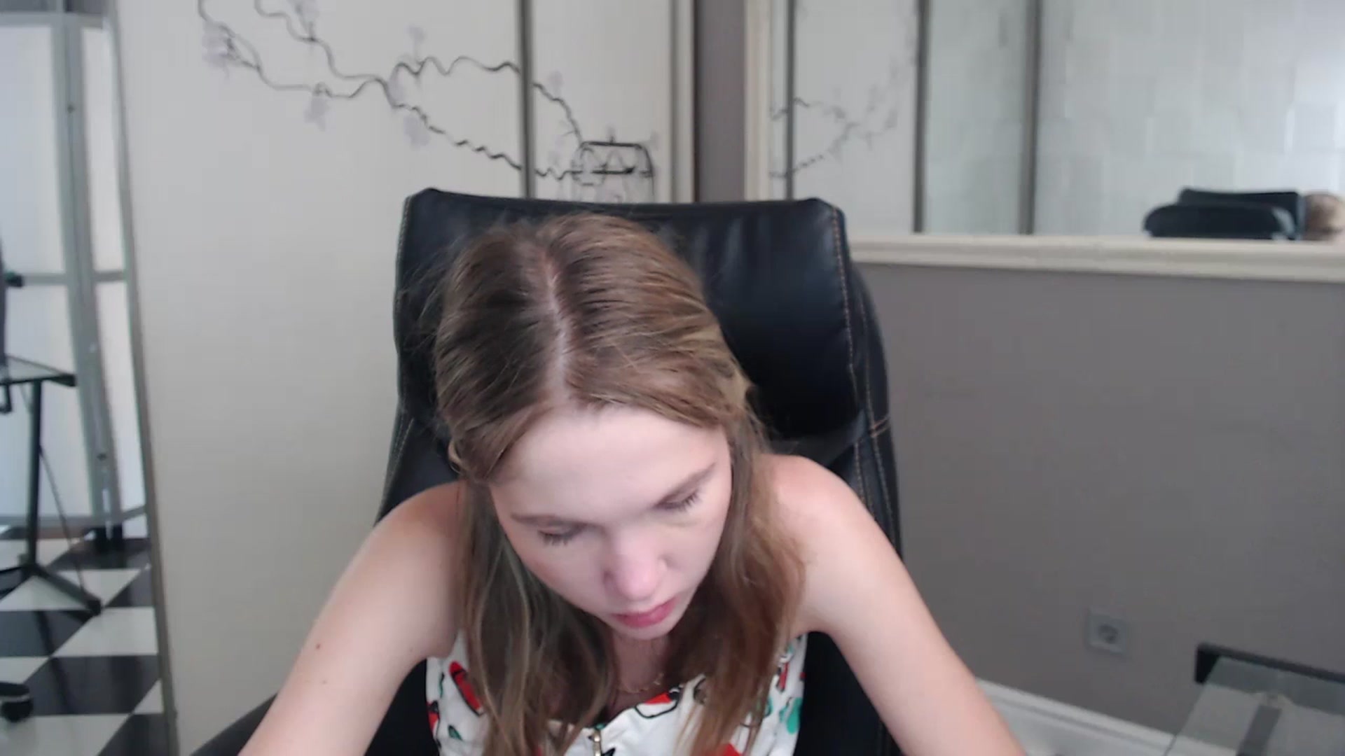 Gallery image thumbnail from Kate_Lewiss's myfreecams stream on, 07/03/2024, 06:52 image 18 of 20