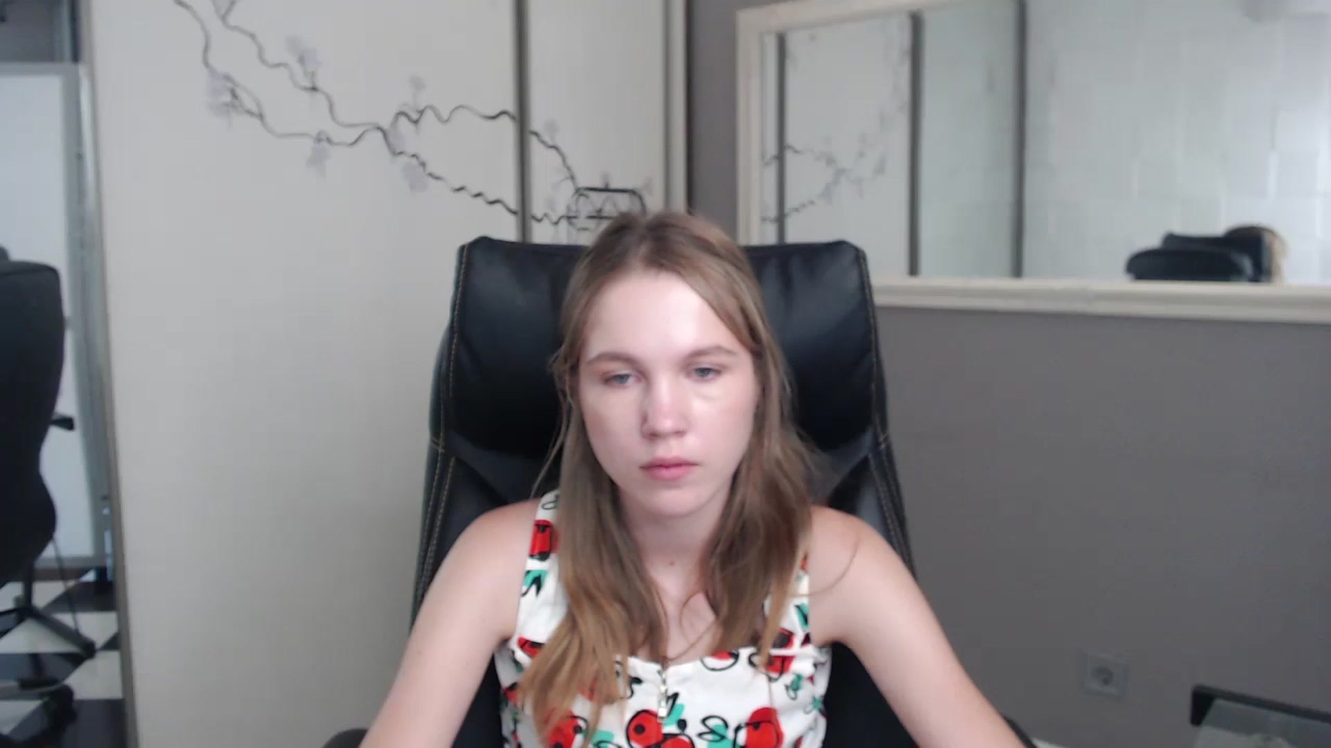 Gallery image thumbnail from Kate_Lewiss's myfreecams stream on, 07/03/2024, 09:49 image 18 of 20