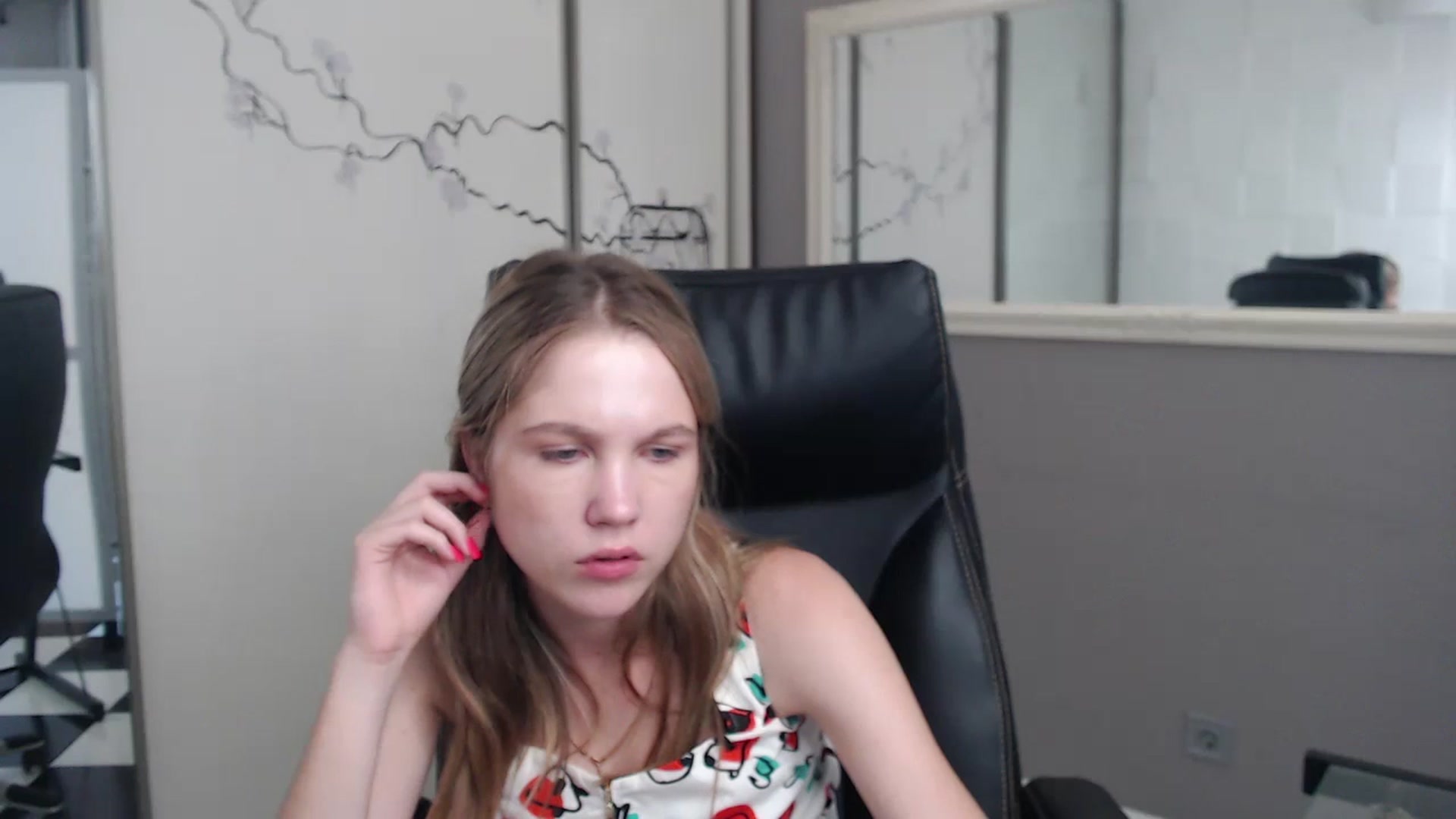 Gallery image thumbnail from Kate_Lewiss's myfreecams stream on, 07/03/2024, 09:49 image 6 of 20