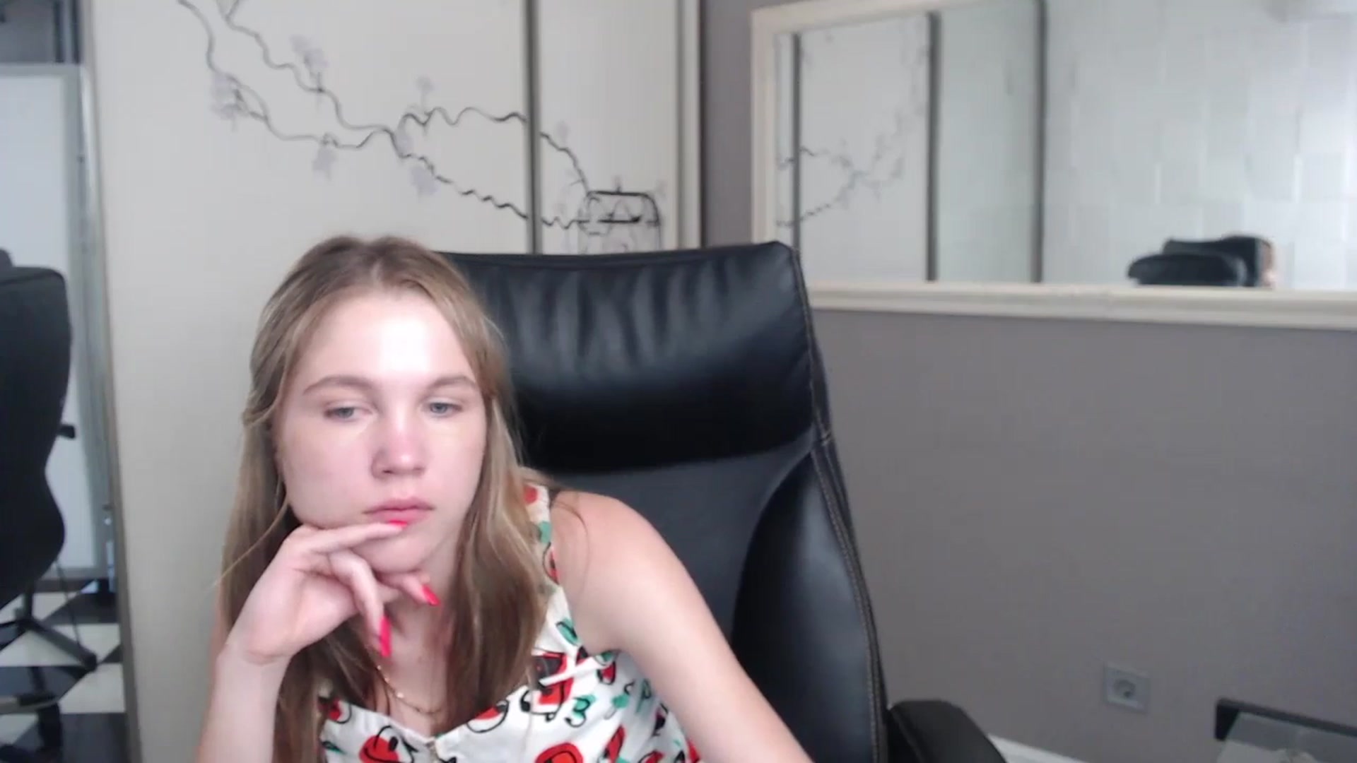 Gallery image thumbnail from Kate_Lewiss's myfreecams stream on, 07/03/2024, 11:03 image 18 of 20