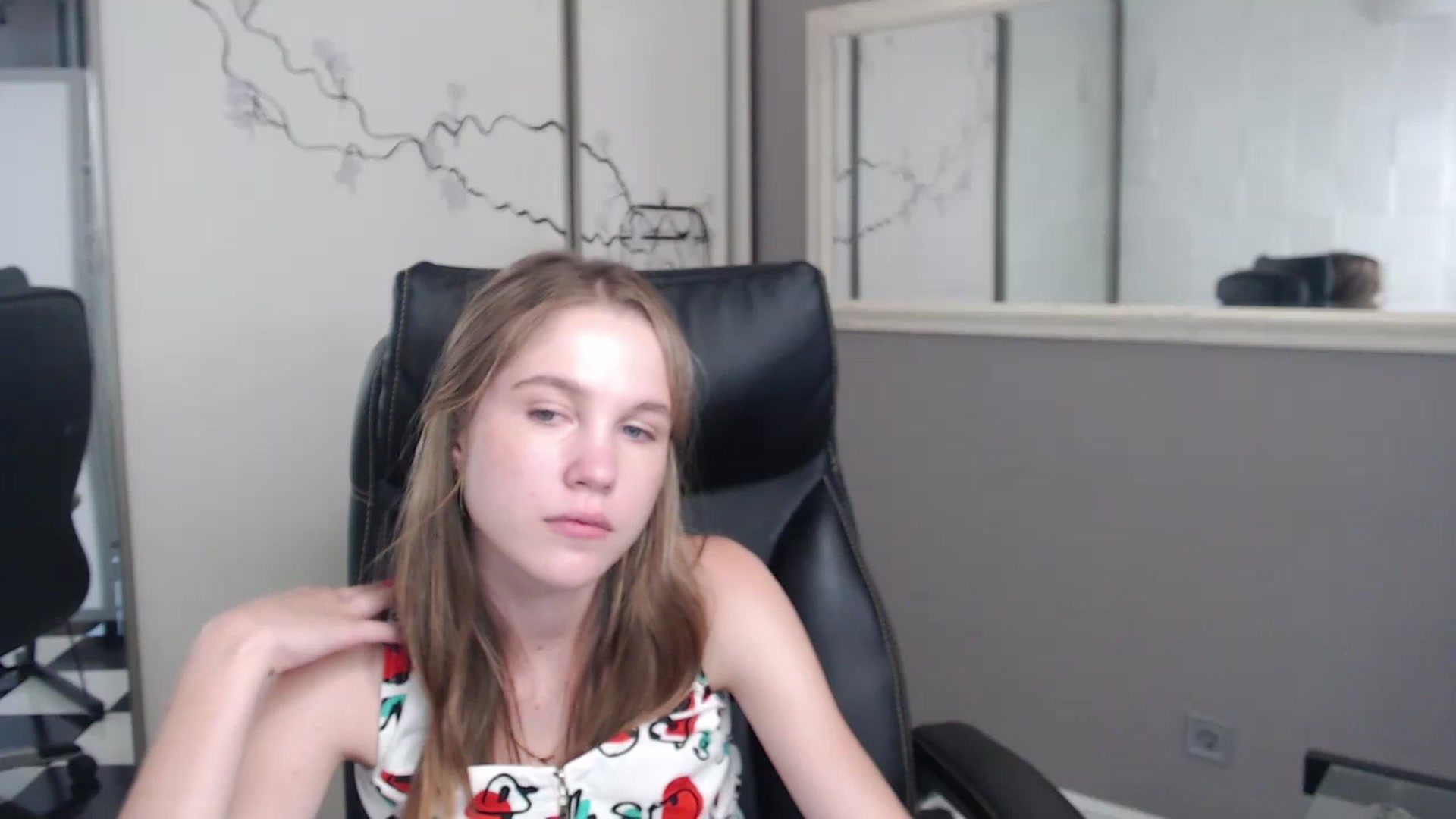 Gallery image thumbnail from Kate_Lewiss's myfreecams stream on, 07/03/2024, 11:03 image 14 of 20