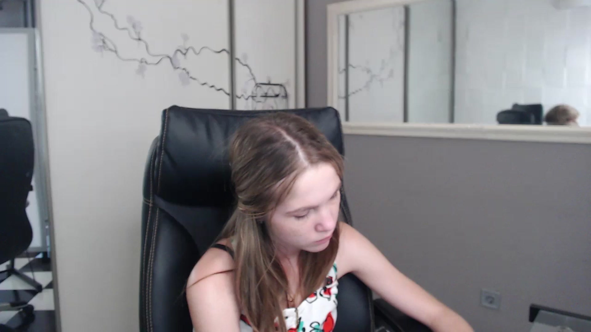 Gallery image thumbnail from Kate_Lewiss's myfreecams stream on, 07/03/2024, 11:03 image 15 of 20