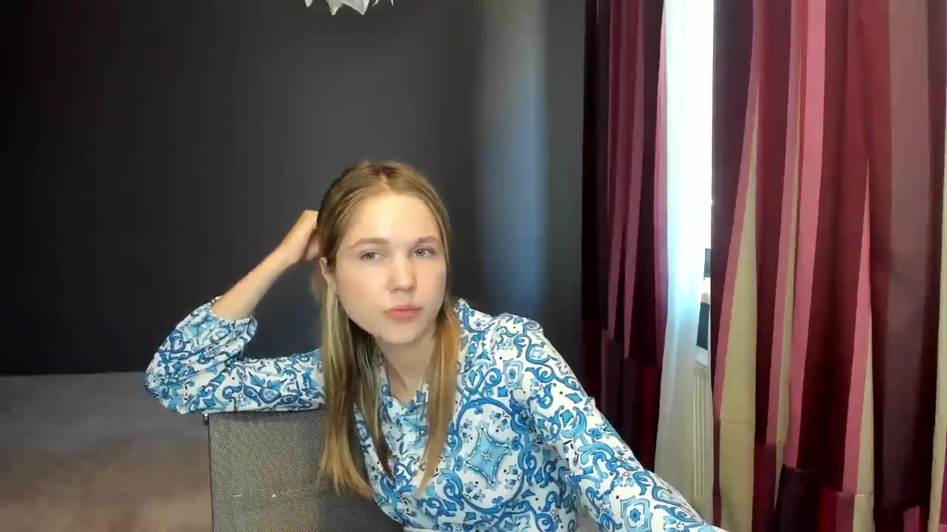 Gallery image thumbnail from Kate_Lewiss's myfreecams stream on, 07/07/2024, 11:02 image 12 of 20