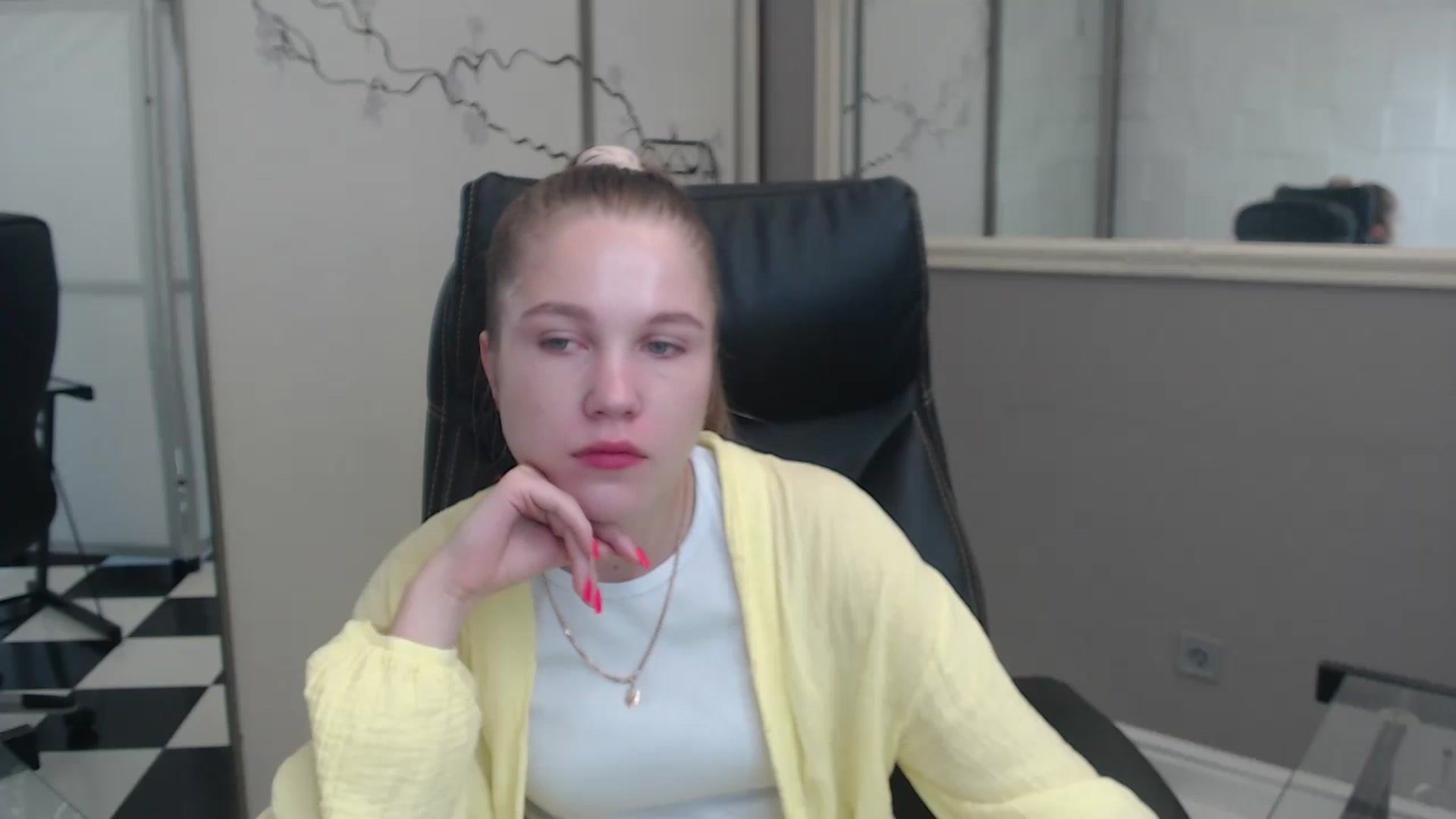 Gallery image thumbnail from Kate_Lewiss's myfreecams stream on, 07/08/2024, 06:34 image 10 of 20