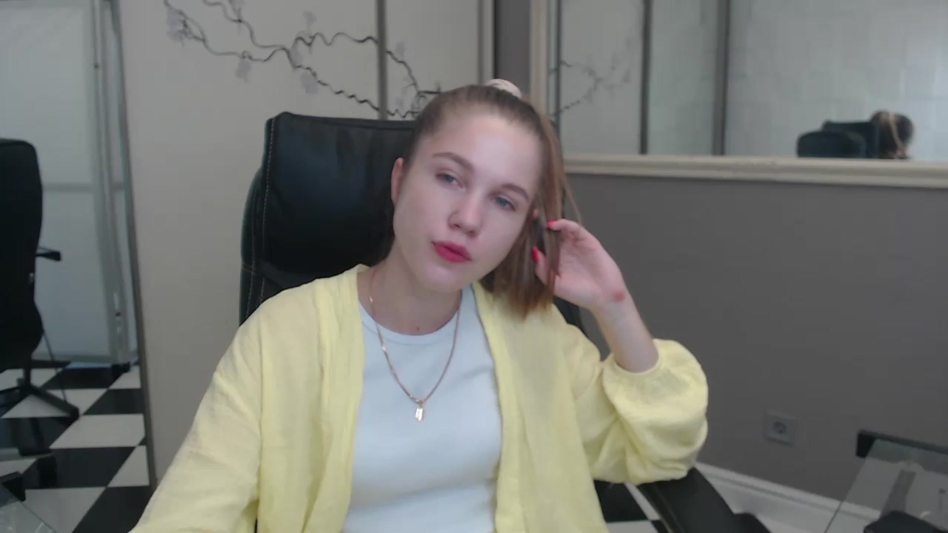 Gallery image thumbnail from Kate_Lewiss's myfreecams stream on, 07/08/2024, 06:34 image 1 of 20