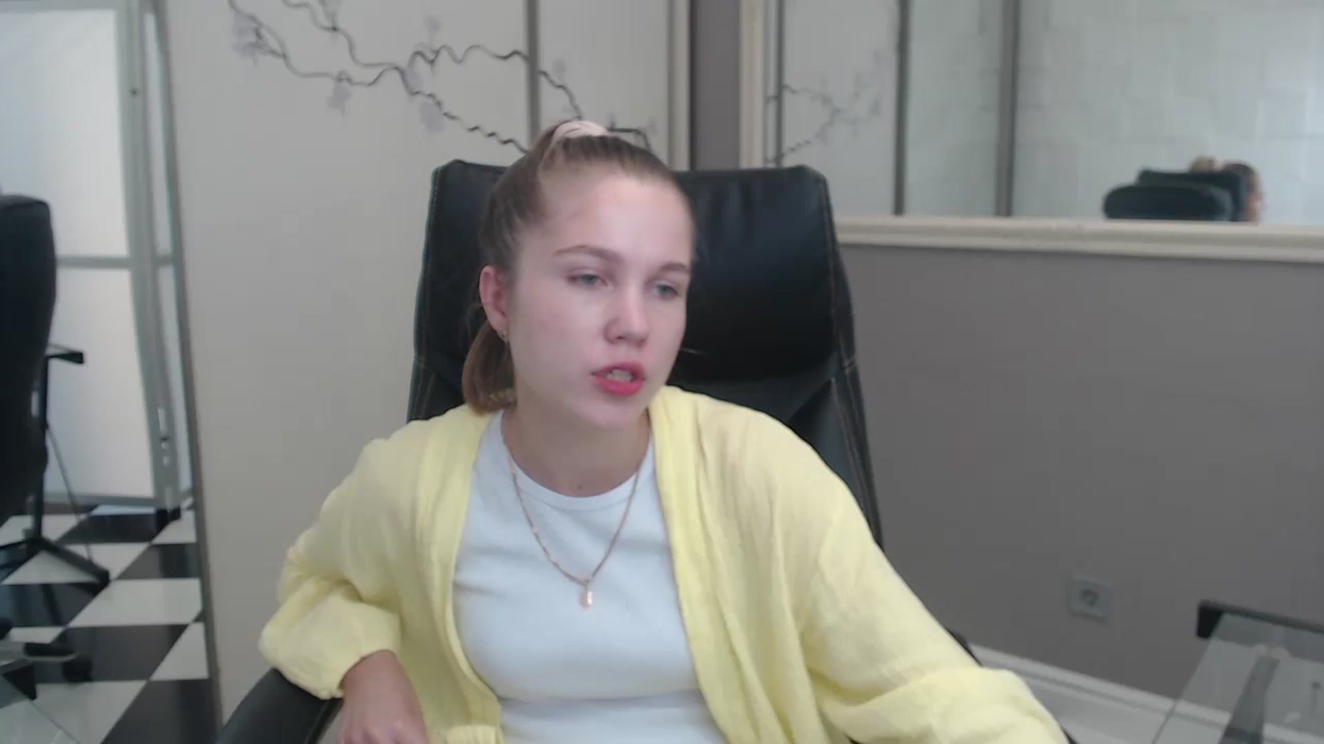 Gallery image thumbnail from Kate_Lewiss's myfreecams stream on, 07/08/2024, 07:56 image 20 of 20