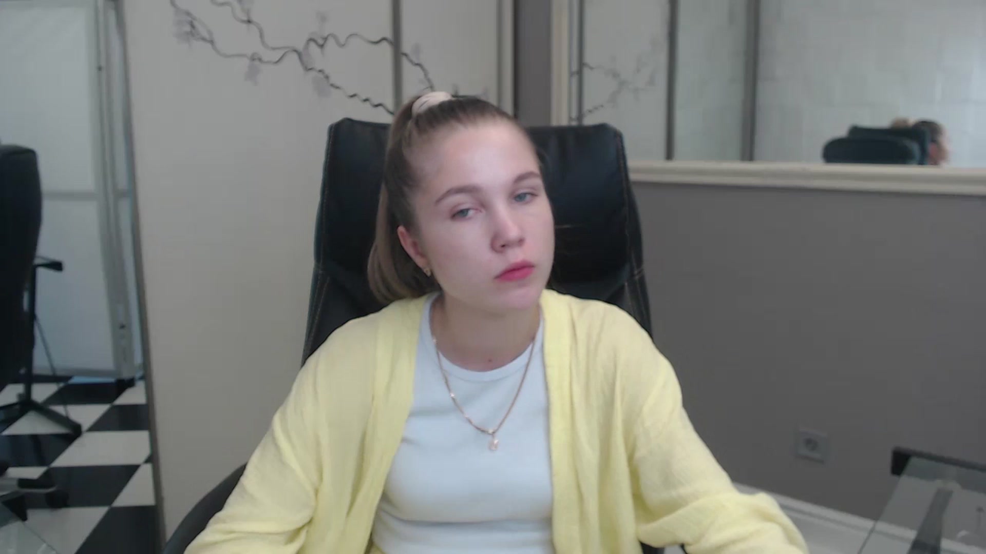 Gallery image thumbnail from Kate_Lewiss's myfreecams stream on, 07/08/2024, 07:56 image 12 of 20