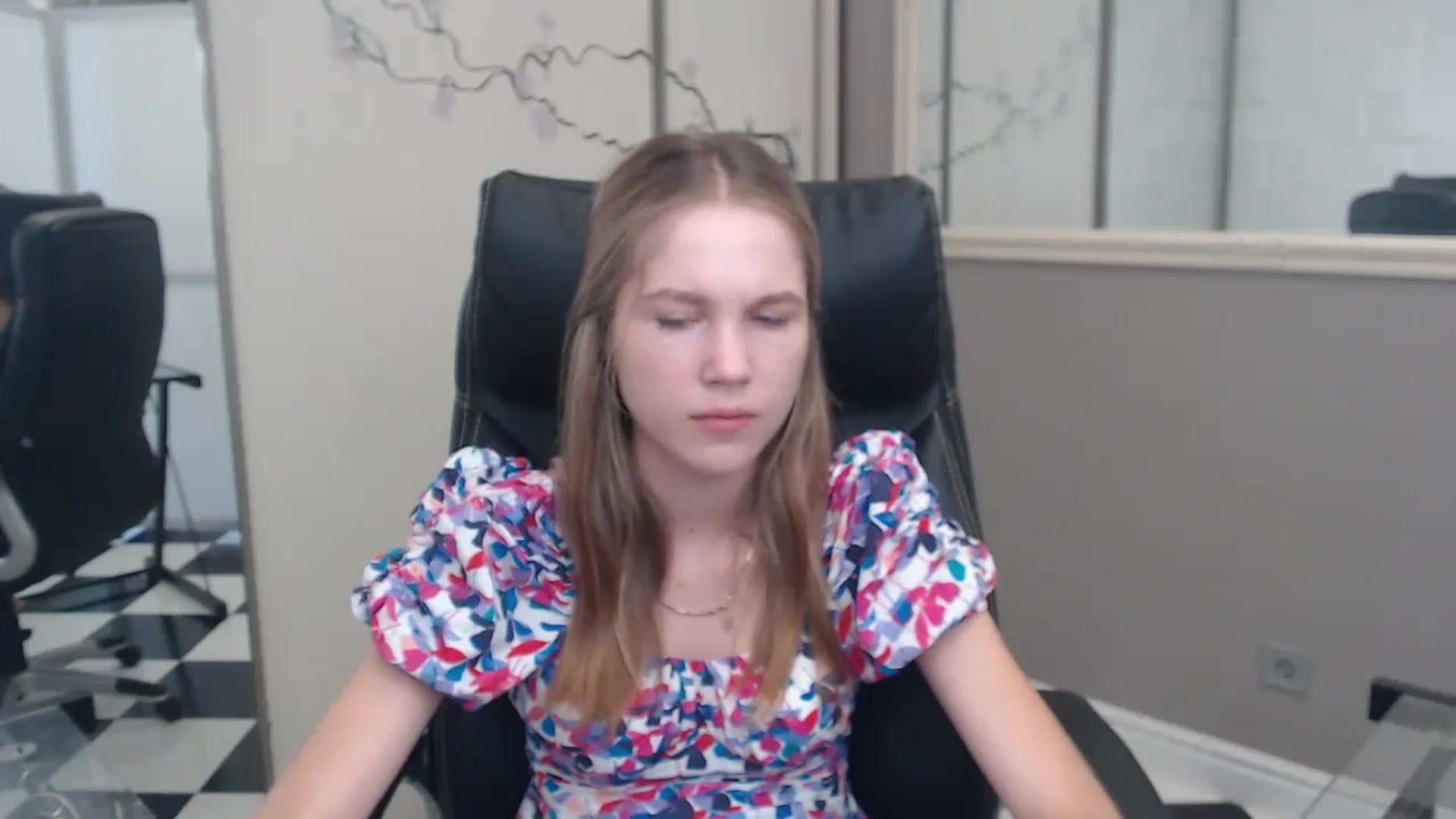 Gallery image thumbnail from Kate_Lewiss's myfreecams stream on, 07/10/2024, 07:10 image 10 of 20