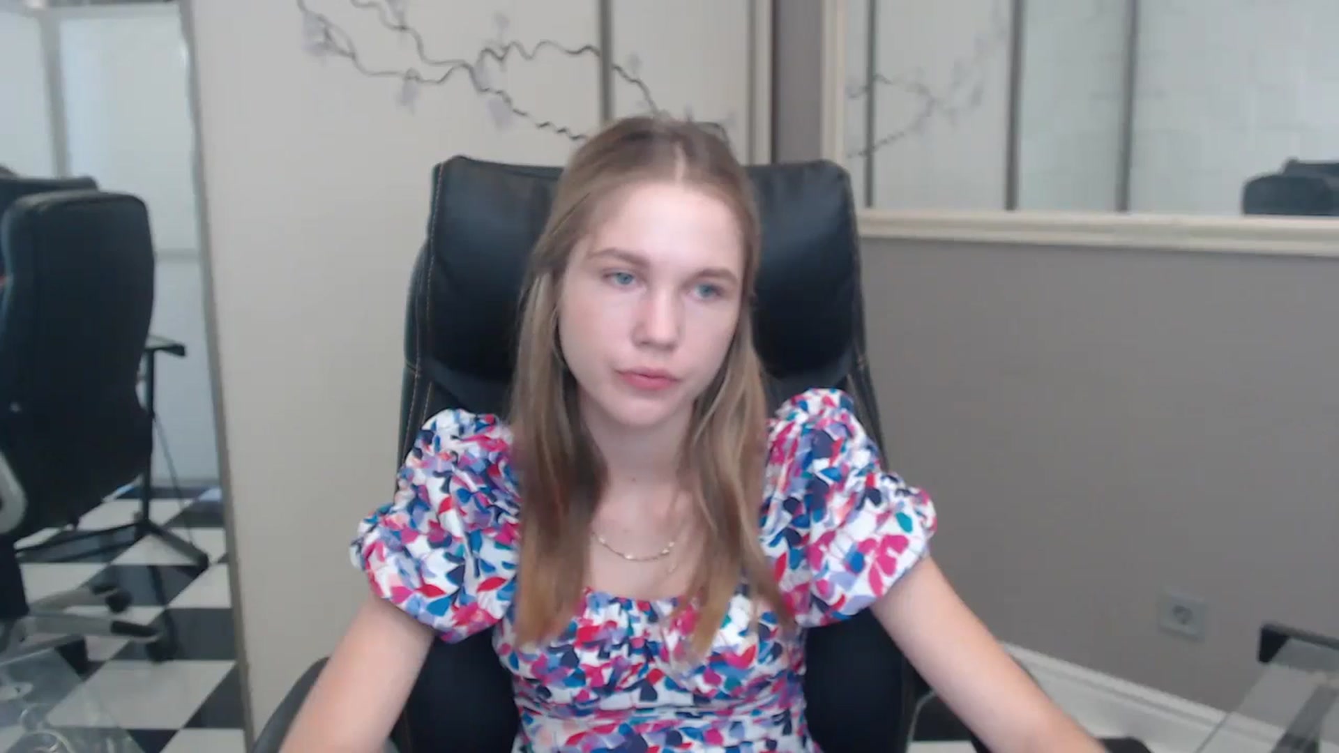 Gallery image thumbnail from Kate_Lewiss's myfreecams stream on, 07/10/2024, 07:10 image 5 of 20