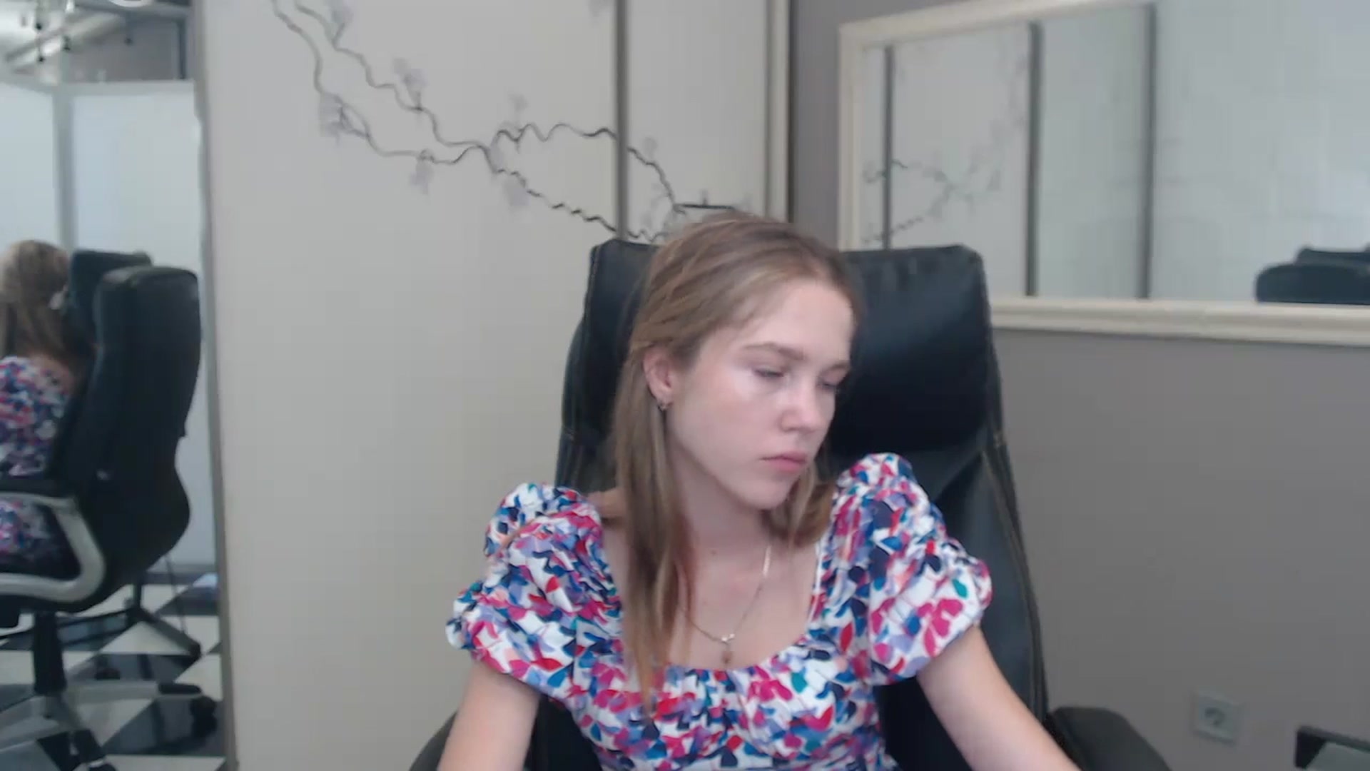 Gallery image thumbnail from Kate_Lewiss's myfreecams stream on, 07/10/2024, 07:10 image 20 of 20