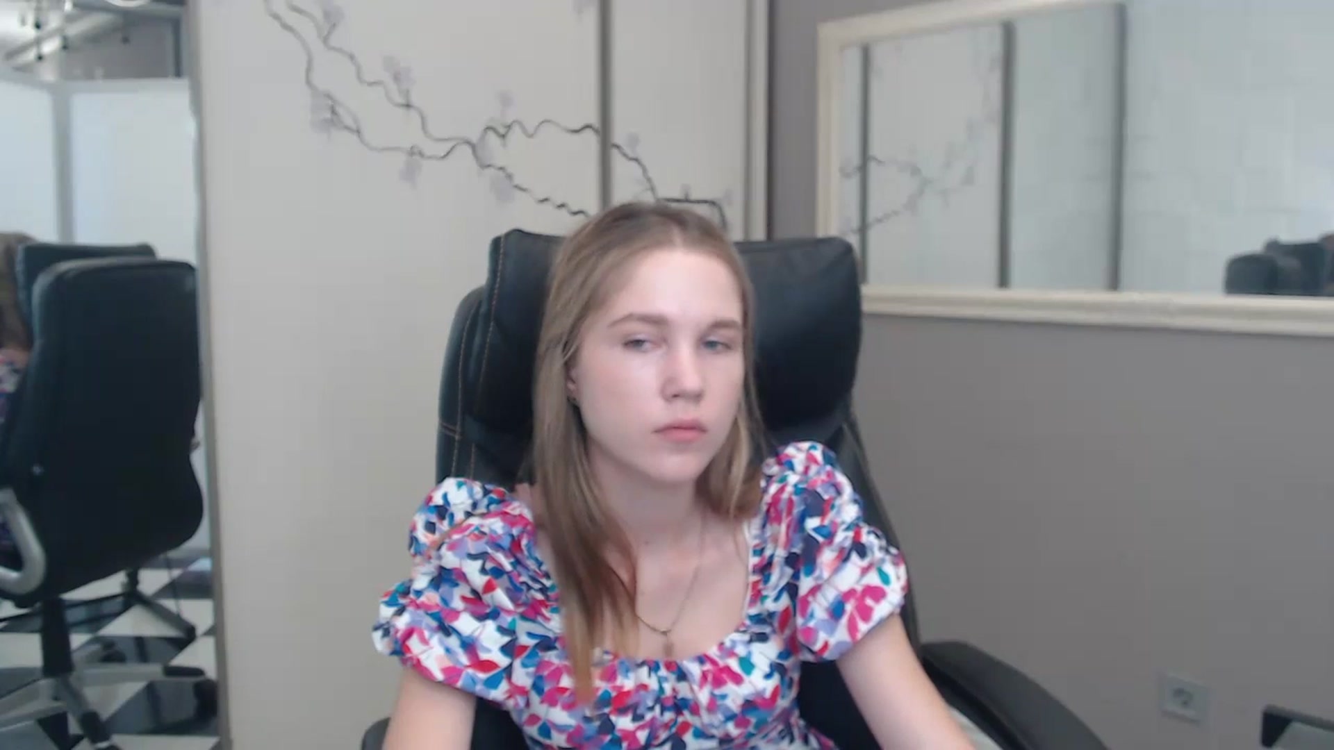 Gallery image thumbnail from Kate_Lewiss's myfreecams stream on, 07/10/2024, 07:10 image 17 of 20