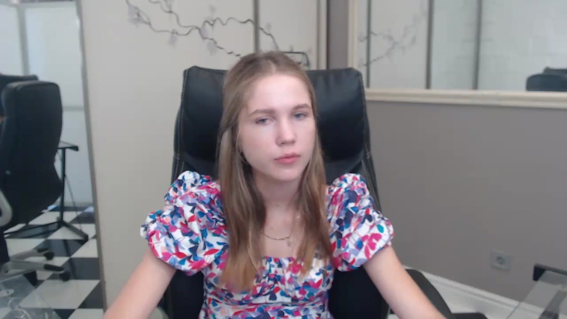 Gallery image thumbnail from Kate_Lewiss's myfreecams stream on, 07/10/2024, 07:10 image 9 of 20