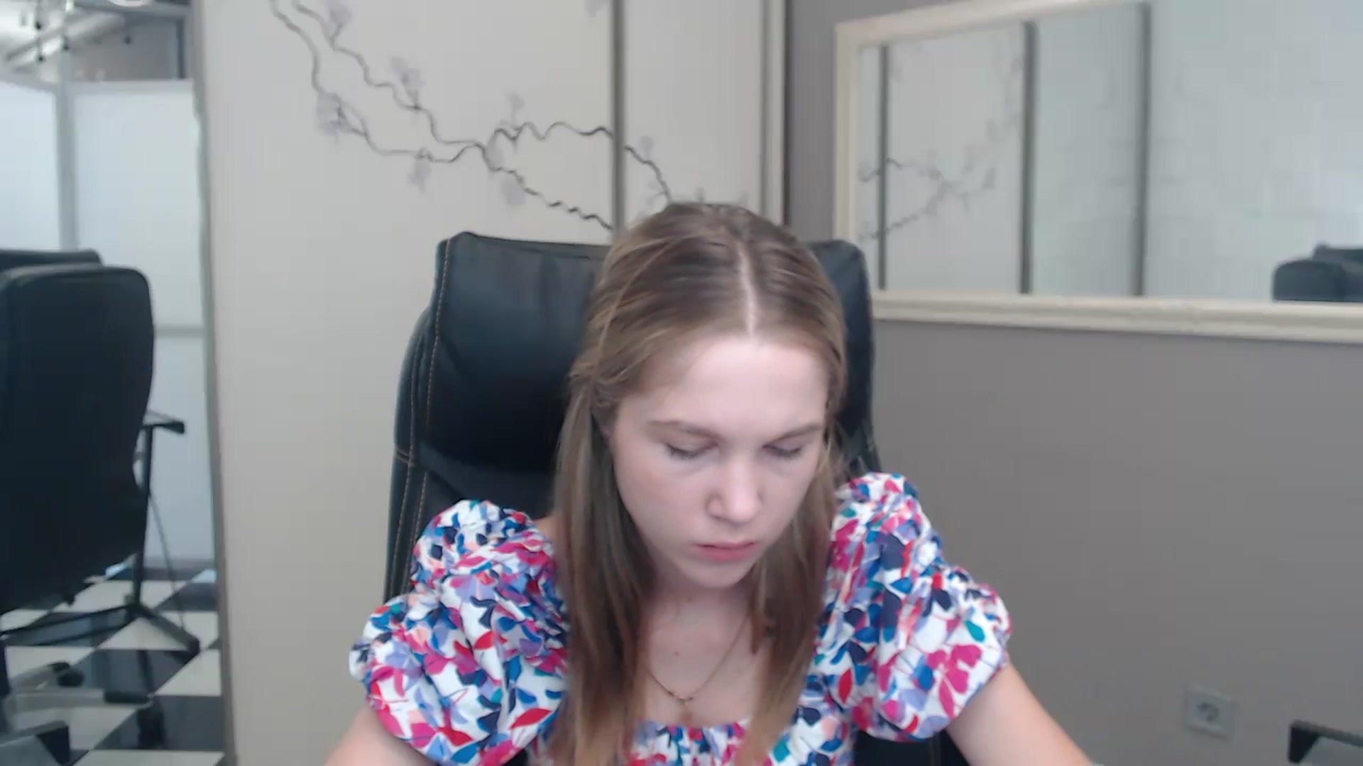 Gallery image thumbnail from Kate_Lewiss's myfreecams stream on, 07/10/2024, 08:03 image 16 of 20
