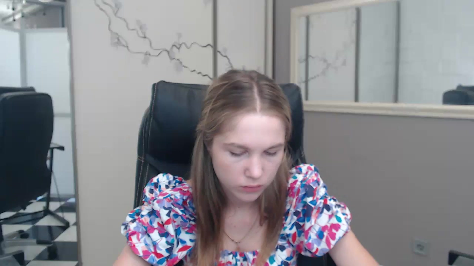 Gallery image thumbnail from Kate_Lewiss's myfreecams stream on, 07/10/2024, 08:03 image 15 of 20