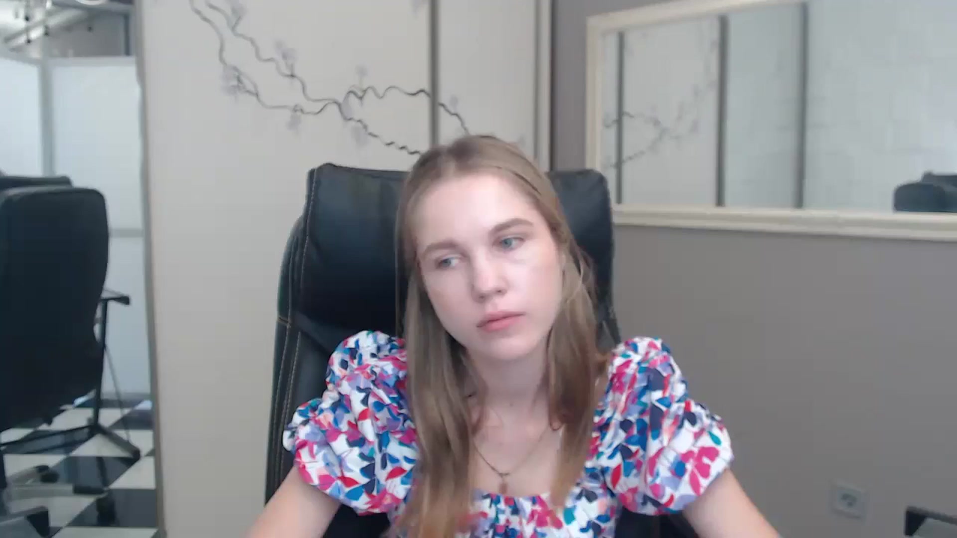 Gallery image thumbnail from Kate_Lewiss's myfreecams stream on, 07/10/2024, 08:03 image 12 of 20