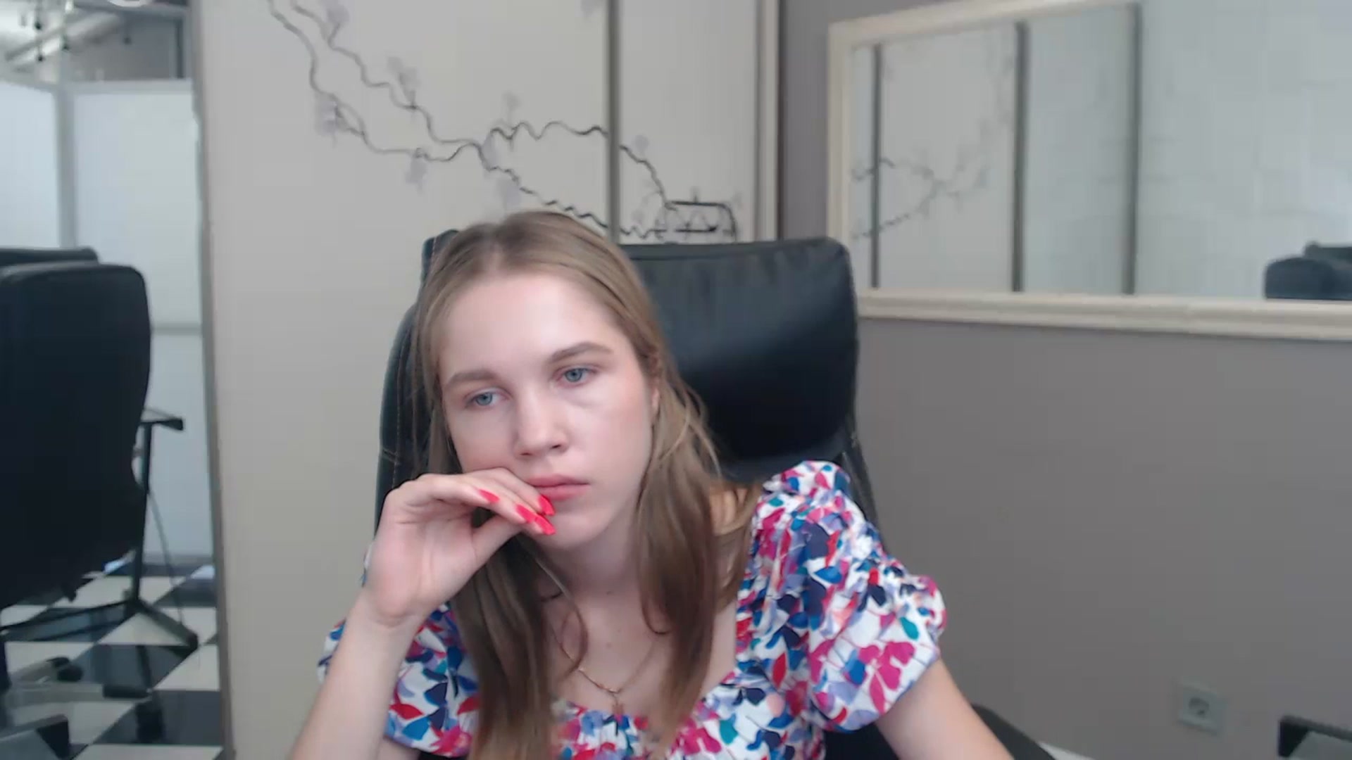 Gallery image thumbnail from Kate_Lewiss's myfreecams stream on, 07/10/2024, 08:03 image 19 of 20