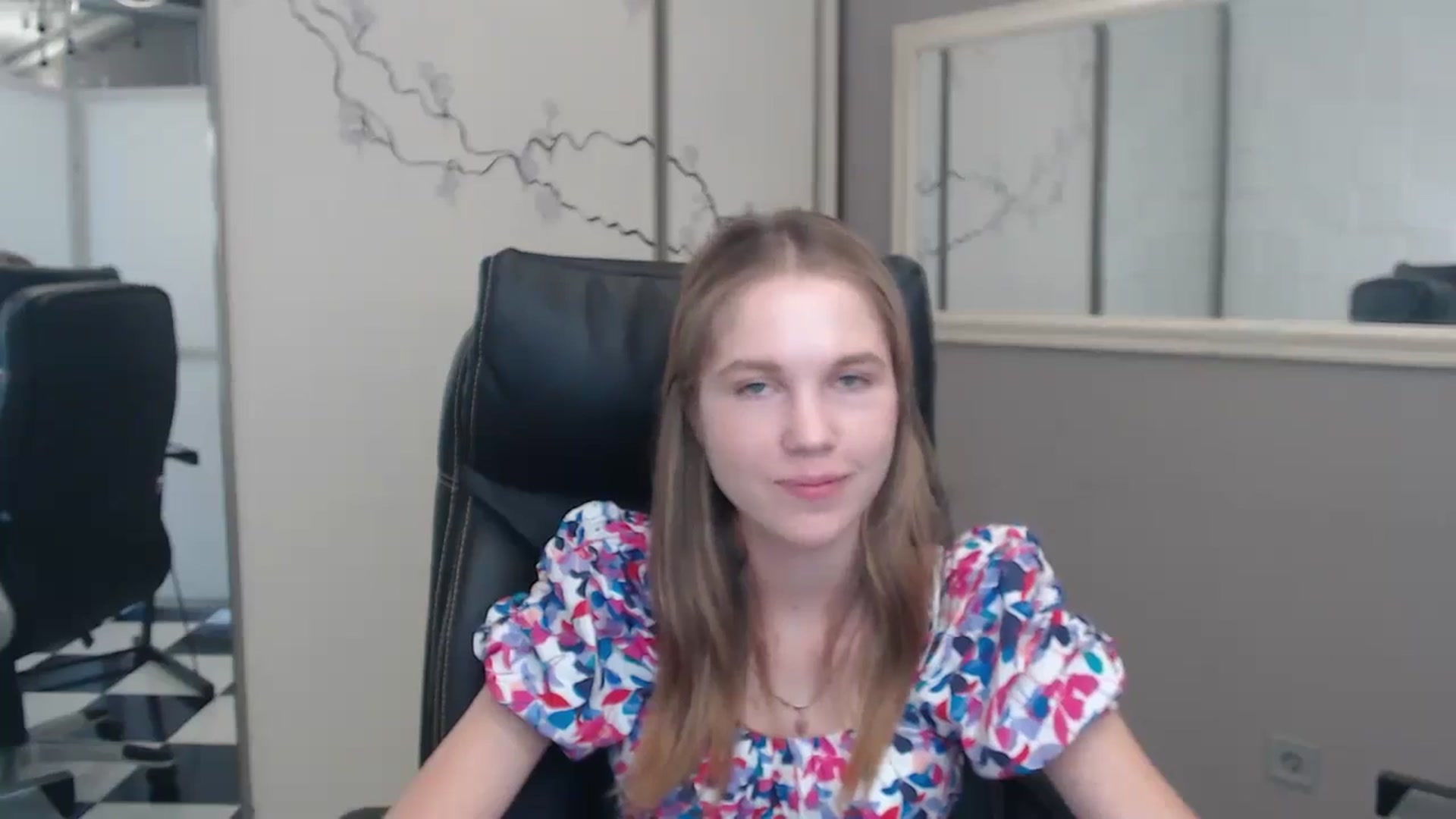 Gallery image thumbnail from Kate_Lewiss's myfreecams stream on, 07/10/2024, 11:04 image 15 of 20