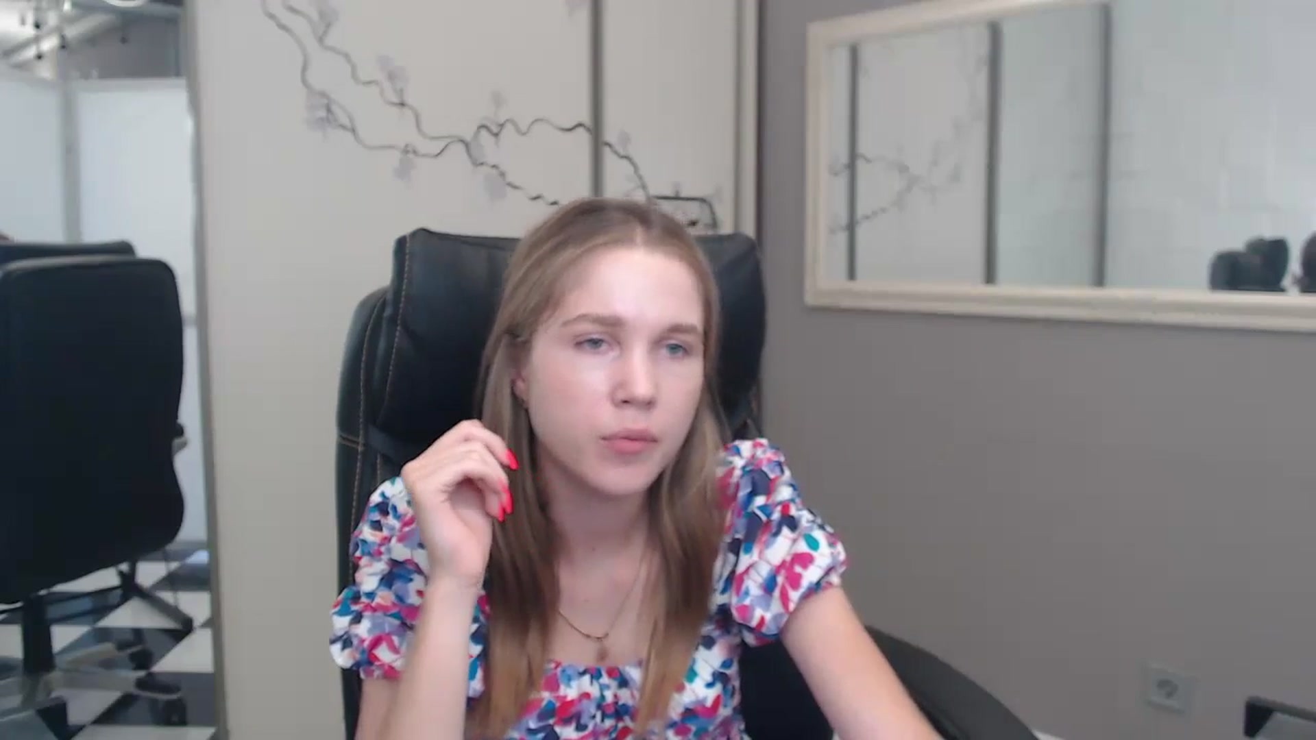 Gallery image thumbnail from Kate_Lewiss's myfreecams stream on, 07/10/2024, 11:04 image 2 of 20