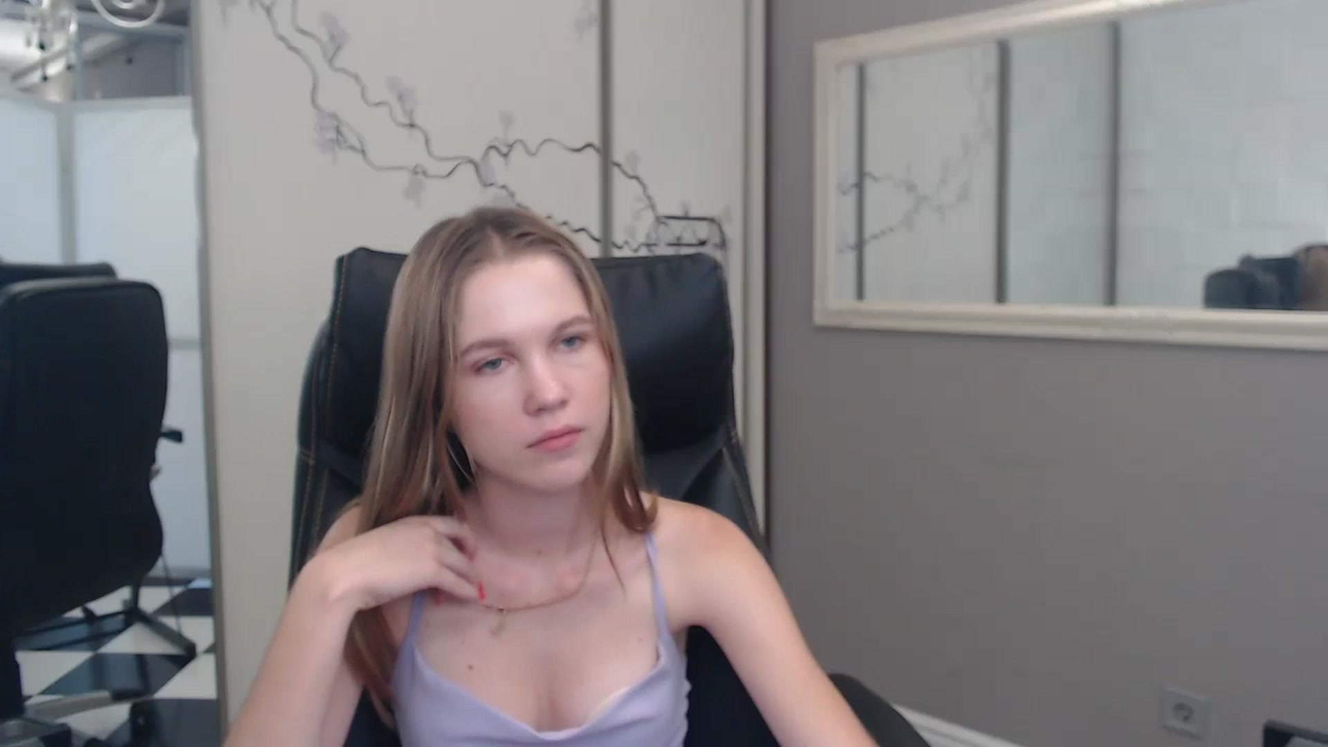 Gallery image thumbnail from Kate_Lewiss's myfreecams stream on, 07/11/2024, 10:43 image 8 of 20