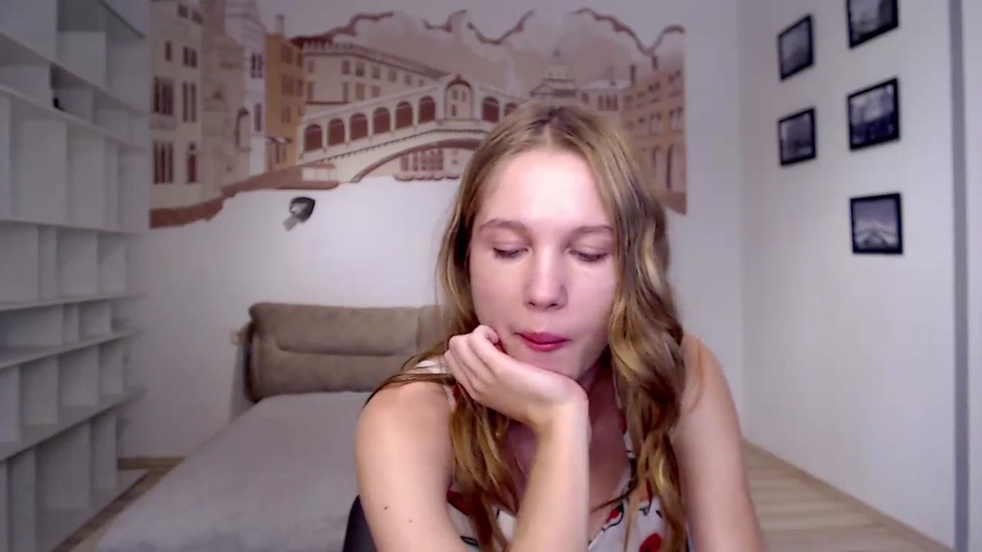 Gallery image thumbnail from Kate_Lewiss's myfreecams stream on, 07/14/2024, 10:34 image 5 of 20