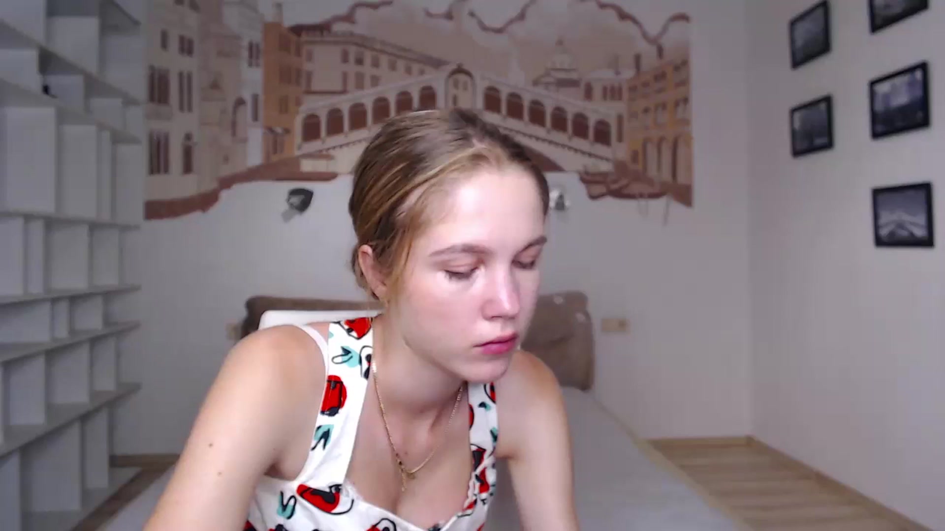 Gallery image thumbnail from Kate_Lewiss's myfreecams stream on, 07/17/2024, 07:13 image 17 of 20
