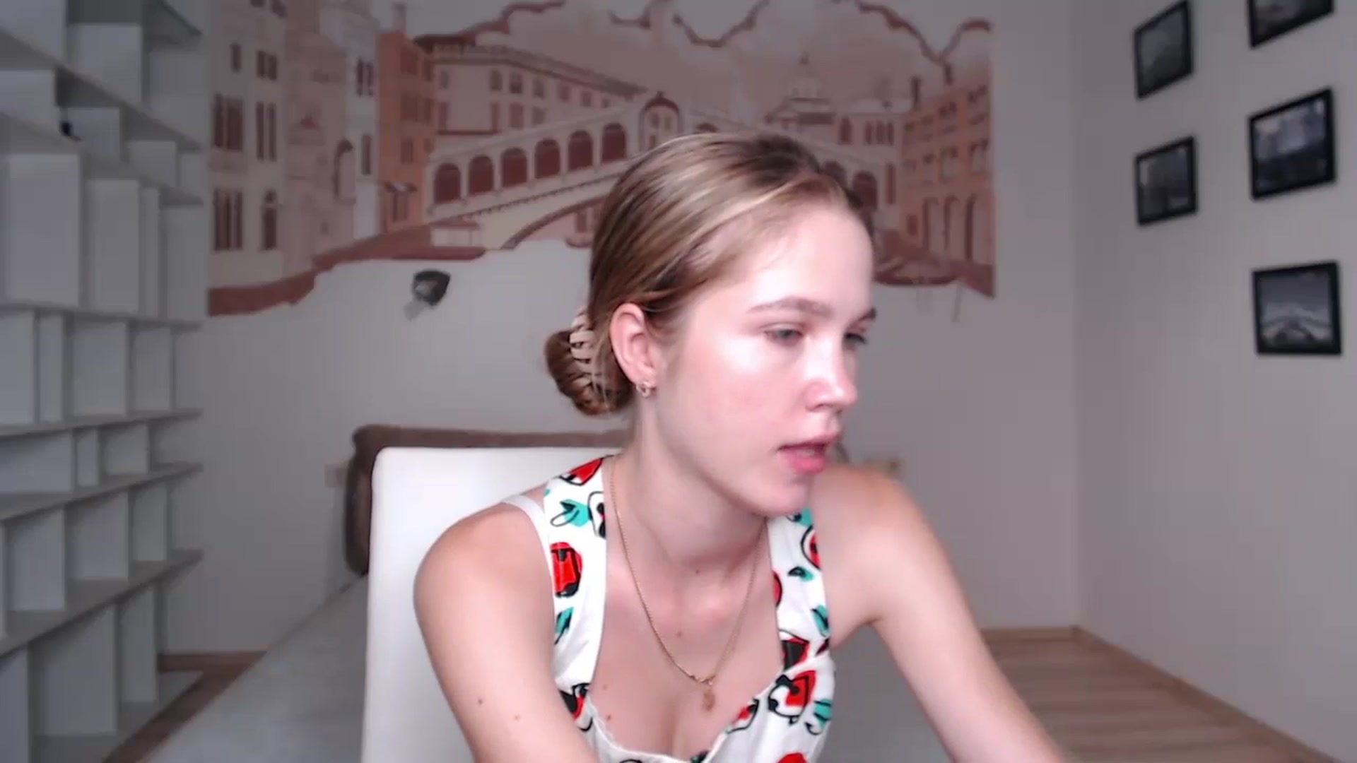Gallery image thumbnail from Kate_Lewiss's myfreecams stream on, 07/17/2024, 08:29 image 4 of 20