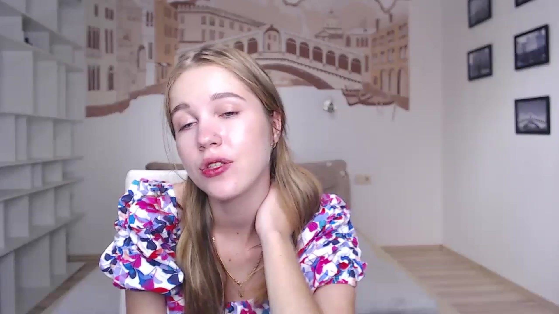 Gallery image thumbnail from Kate_Lewiss's myfreecams stream on, 07/18/2024, 09:54 image 7 of 20