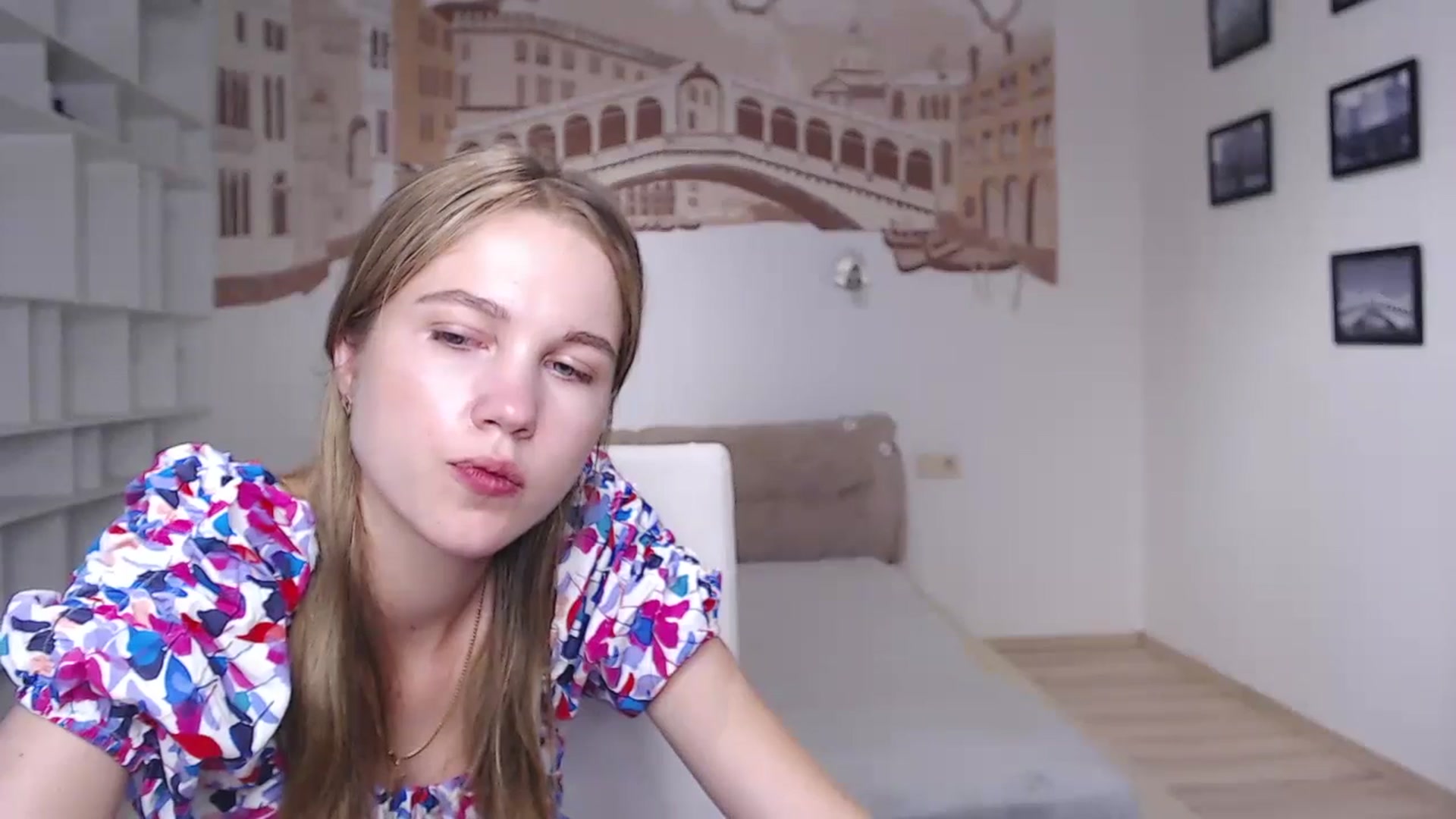 Gallery image thumbnail from Kate_Lewiss's myfreecams stream on, 07/18/2024, 11:05 image 10 of 20