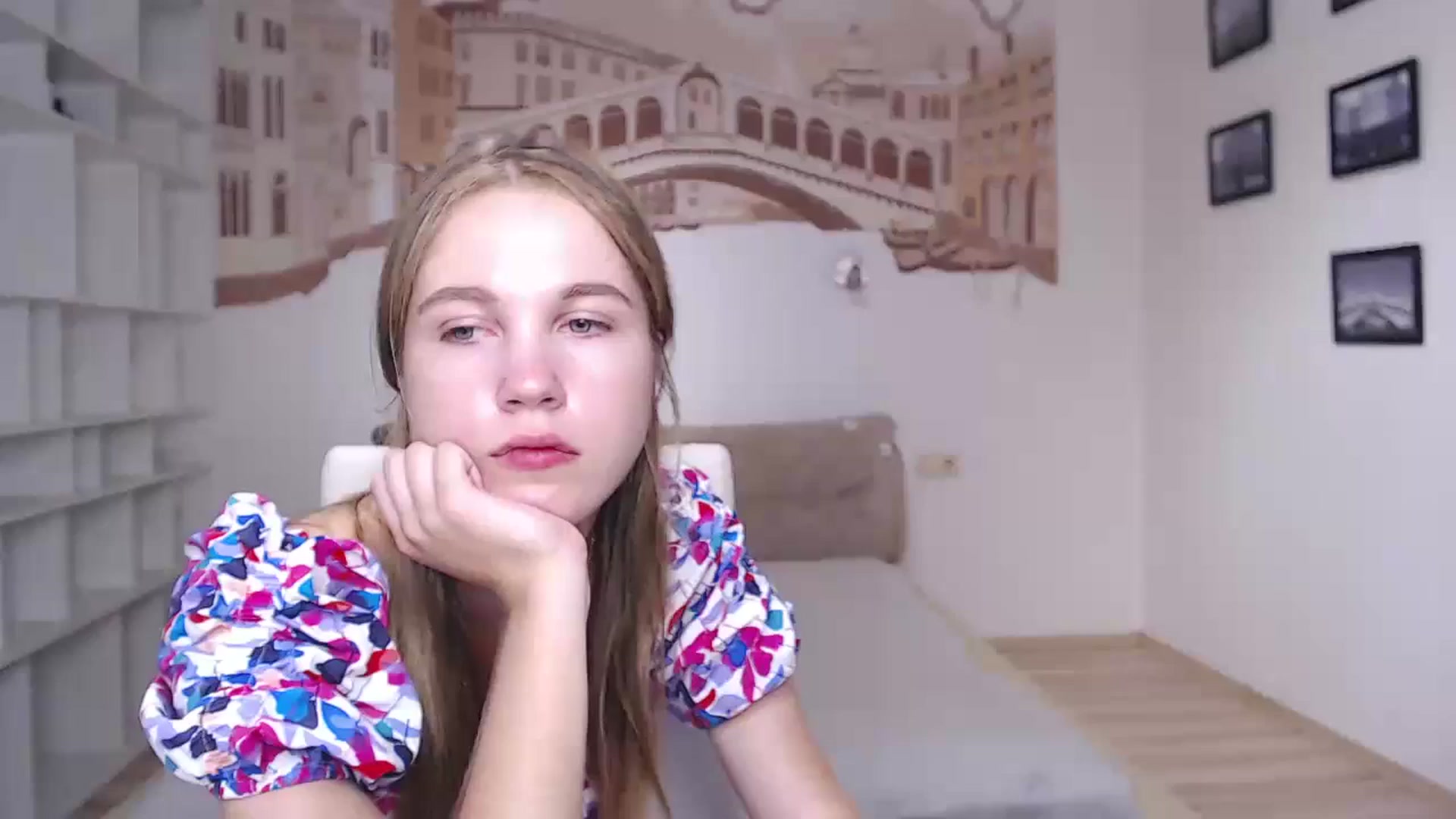 Gallery image thumbnail from Kate_Lewiss's myfreecams stream on, 07/18/2024, 11:05 image 4 of 20