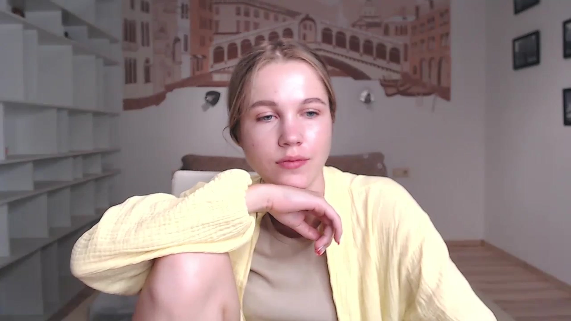 Gallery image thumbnail from Kate_Lewiss's myfreecams stream on, 07/21/2024, 09:51 image 16 of 20