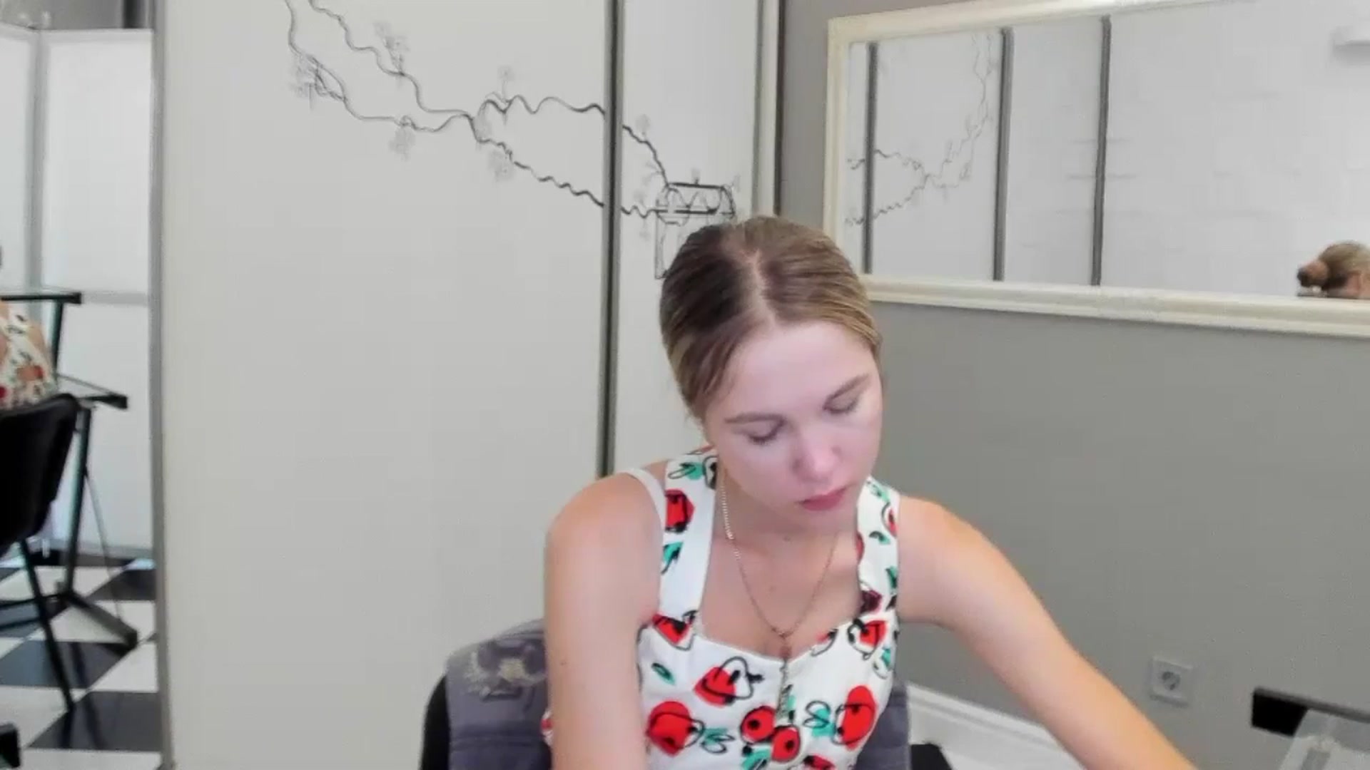 Gallery image thumbnail from Kate_Lewiss's myfreecams stream on, 07/23/2024, 06:05 image 18 of 20