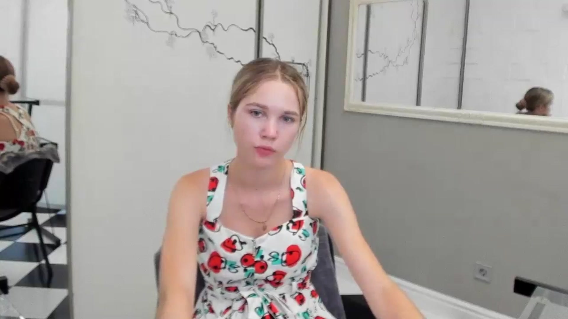 Gallery image thumbnail from Kate_Lewiss's myfreecams stream on, 07/23/2024, 11:02 image 18 of 20