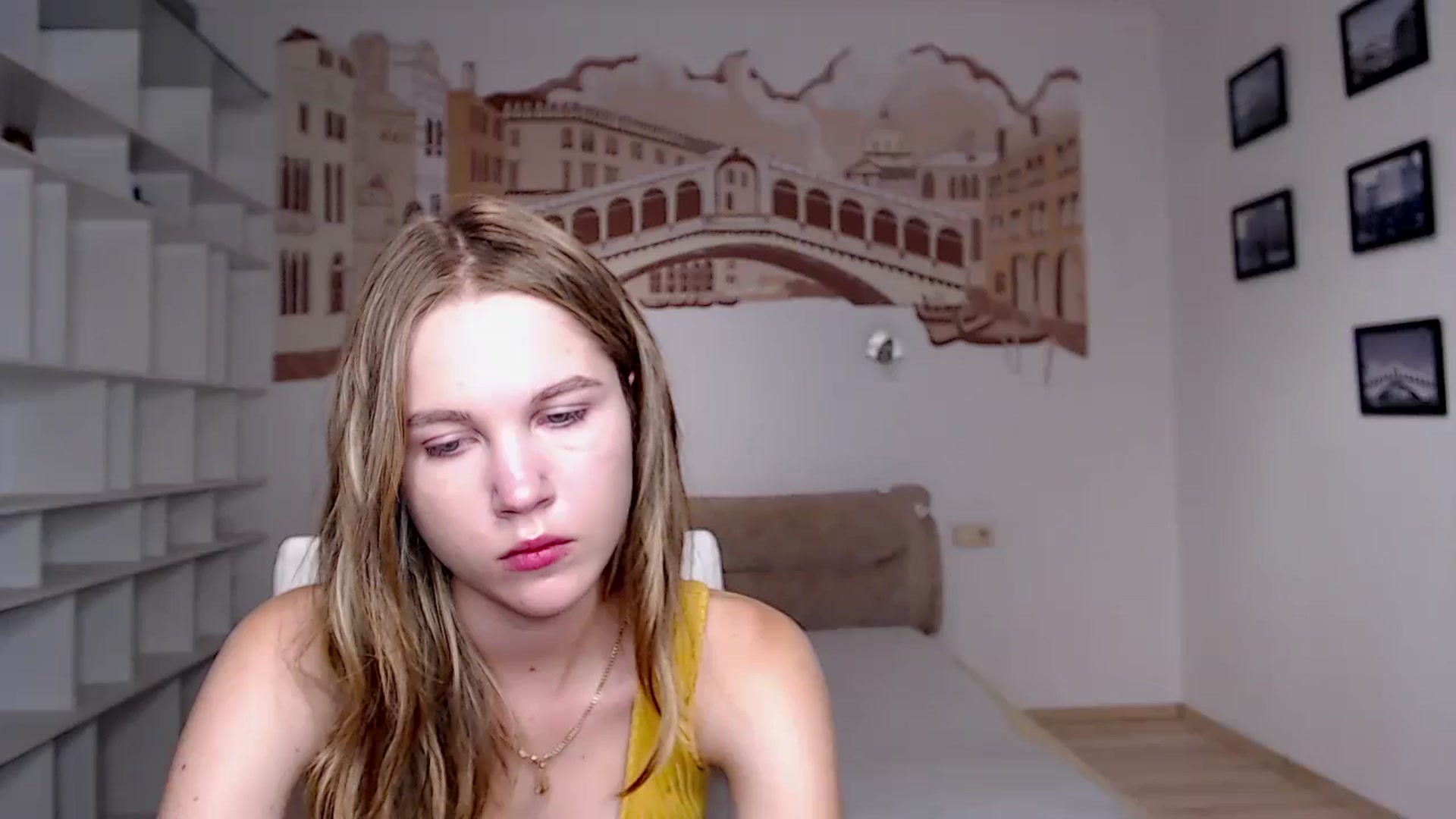 Gallery image thumbnail from Kate_Lewiss's myfreecams stream on, 07/24/2024, 08:15 image 17 of 20
