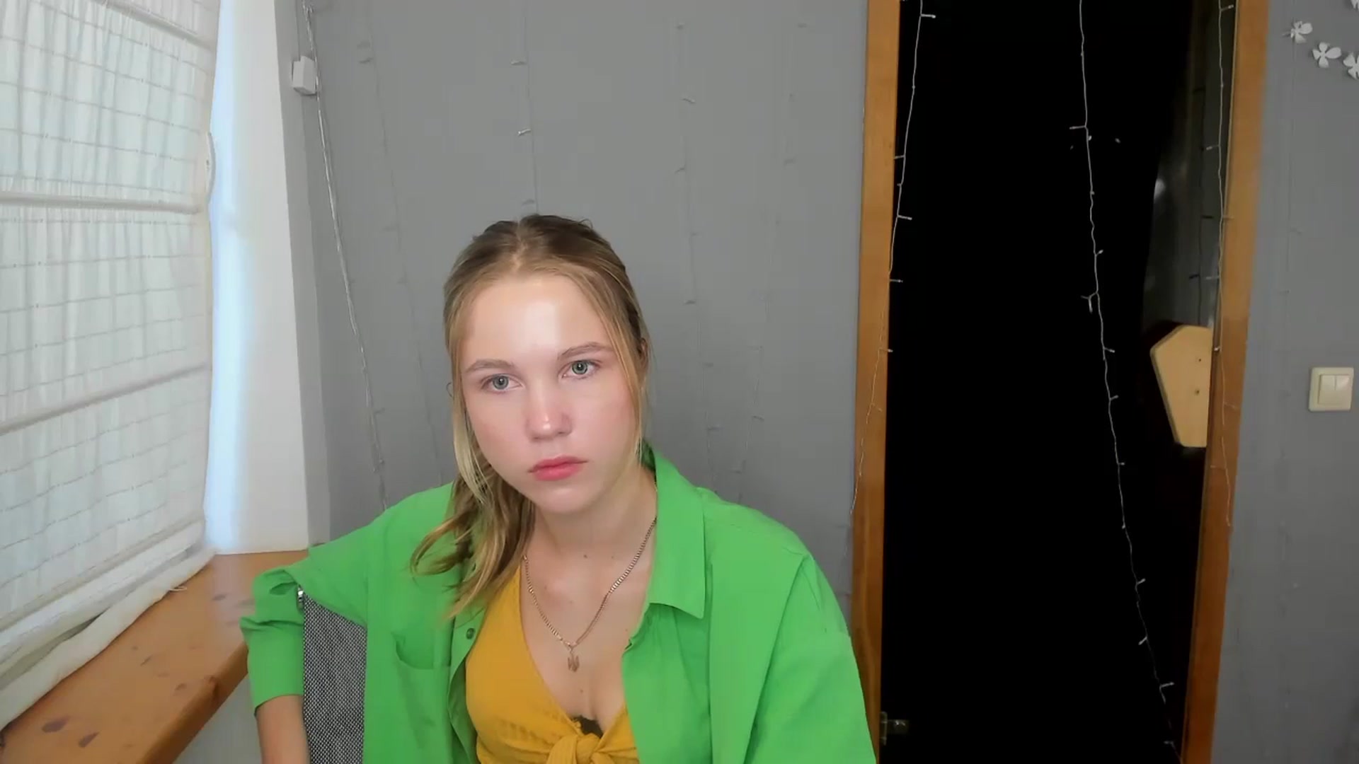 Gallery image thumbnail from Kate_Lewiss's myfreecams stream on, 07/25/2024, 06:18 image 12 of 20