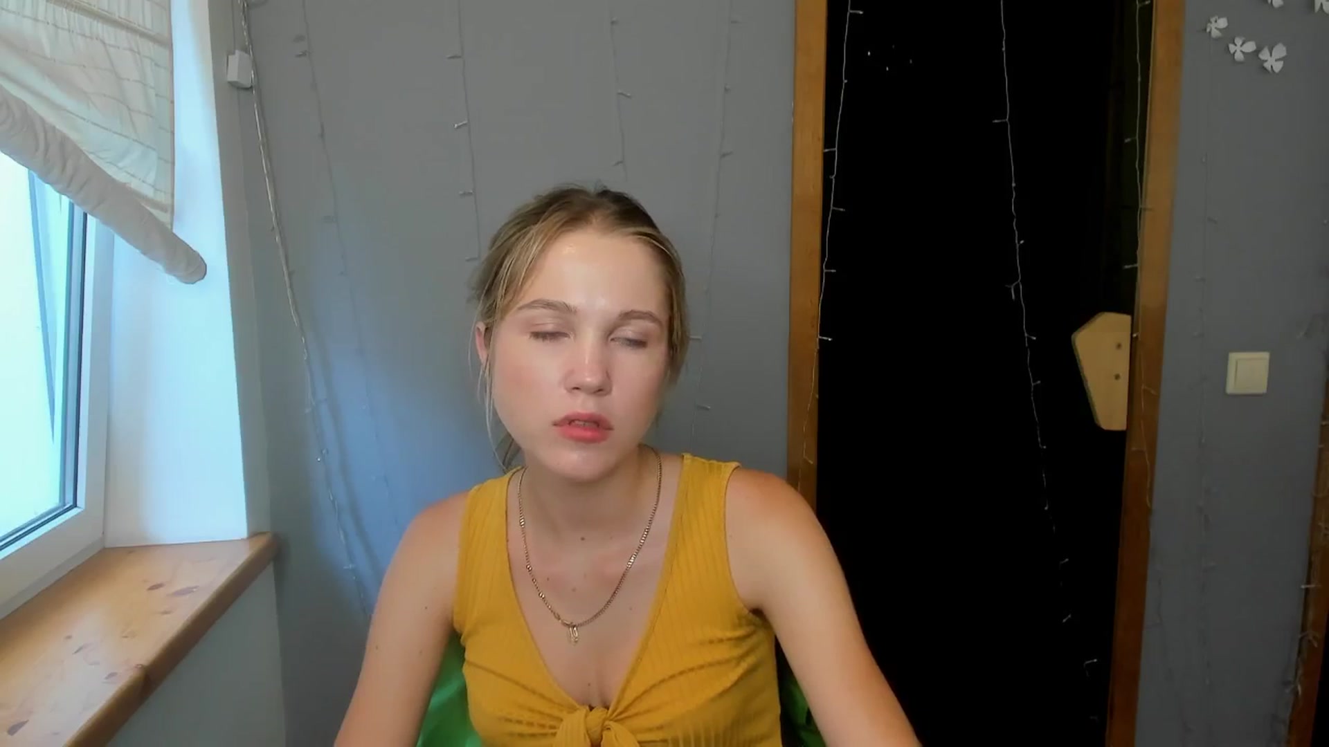 Gallery image thumbnail from Kate_Lewiss's myfreecams stream on, 07/25/2024, 09:23 image 10 of 20