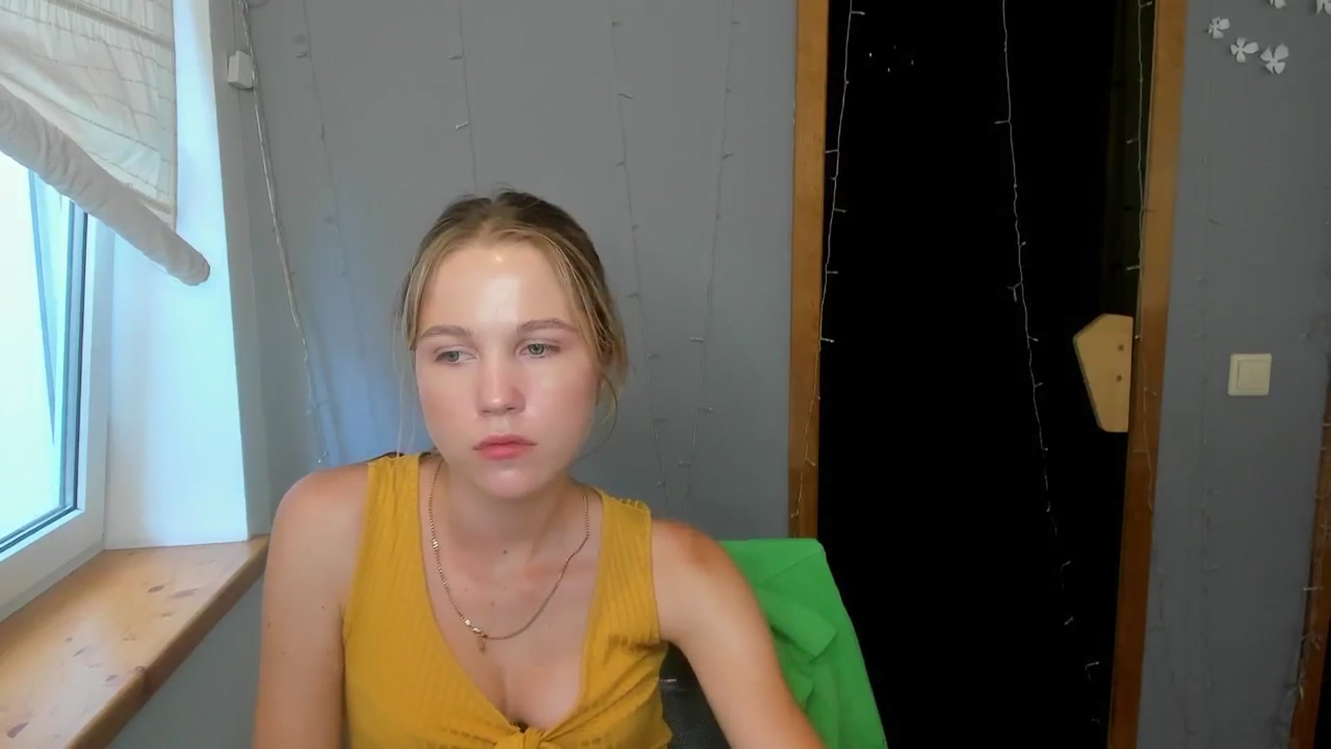 Gallery image thumbnail from Kate_Lewiss's myfreecams stream on, 07/25/2024, 09:23 image 16 of 20