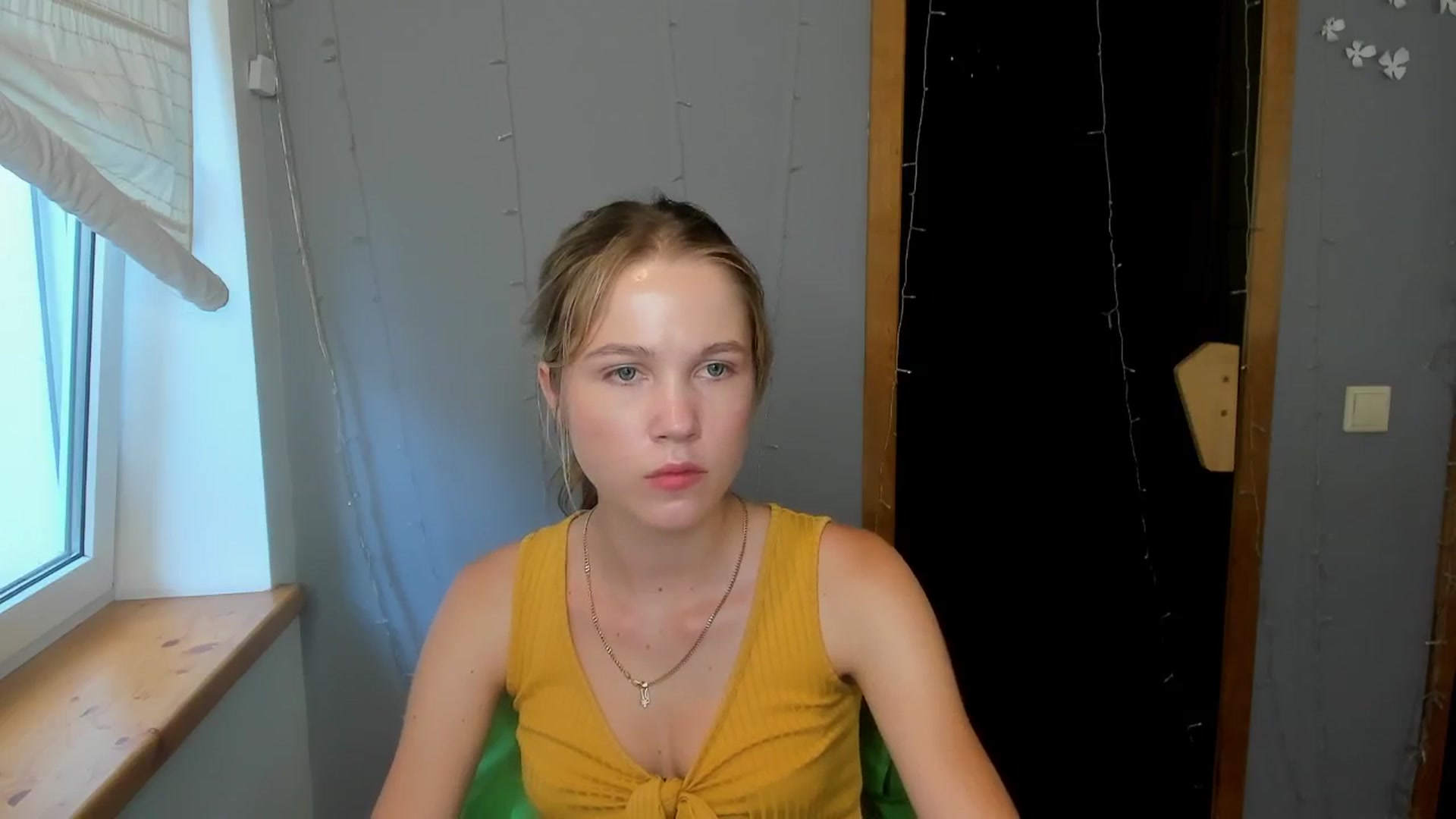 Gallery image thumbnail from Kate_Lewiss's myfreecams stream on, 07/25/2024, 09:23 image 6 of 20